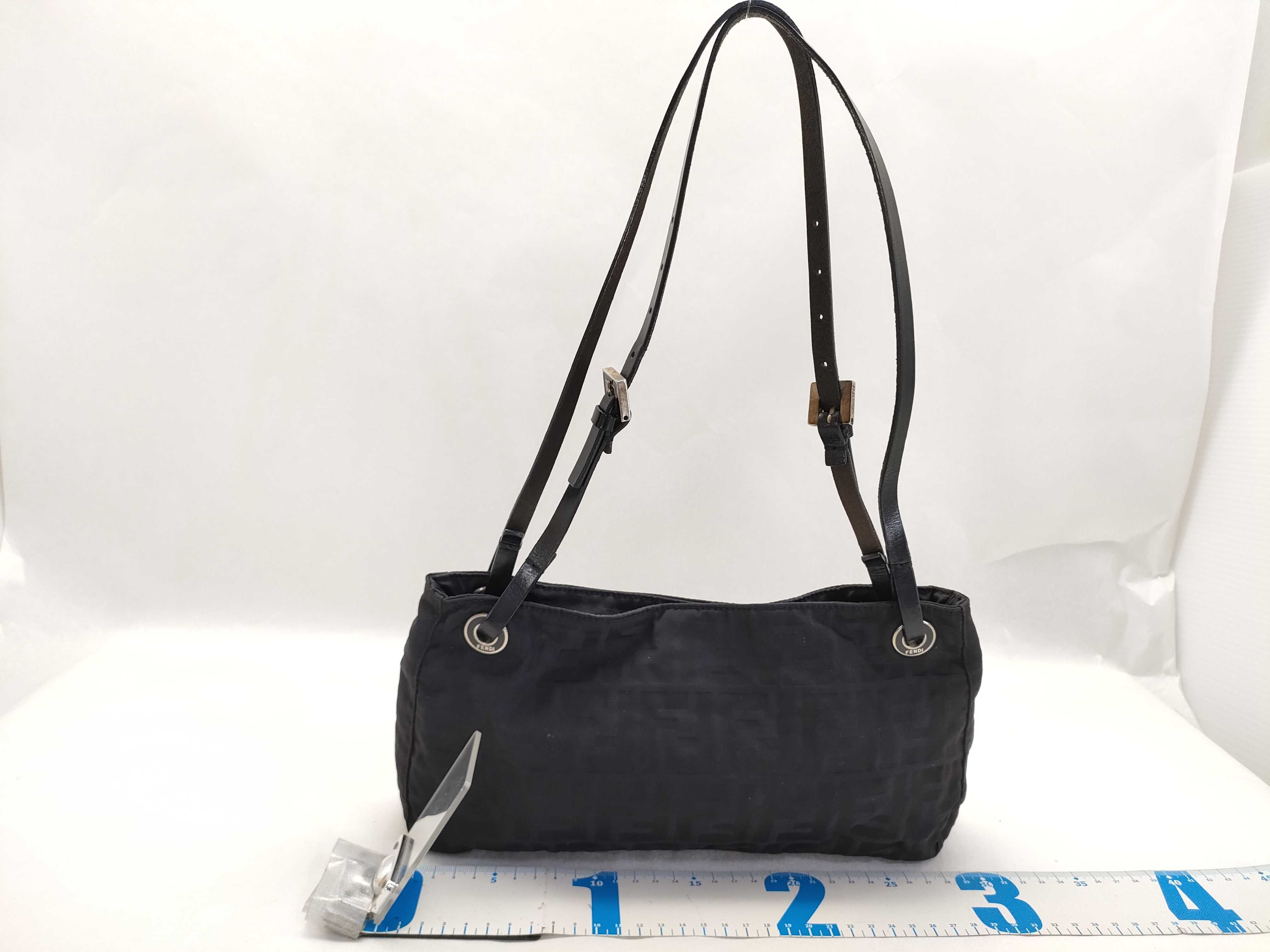 Zucca pattern Fendi Zucca pattern Circle Ring Black Shoulder Bag Handbag — view 2