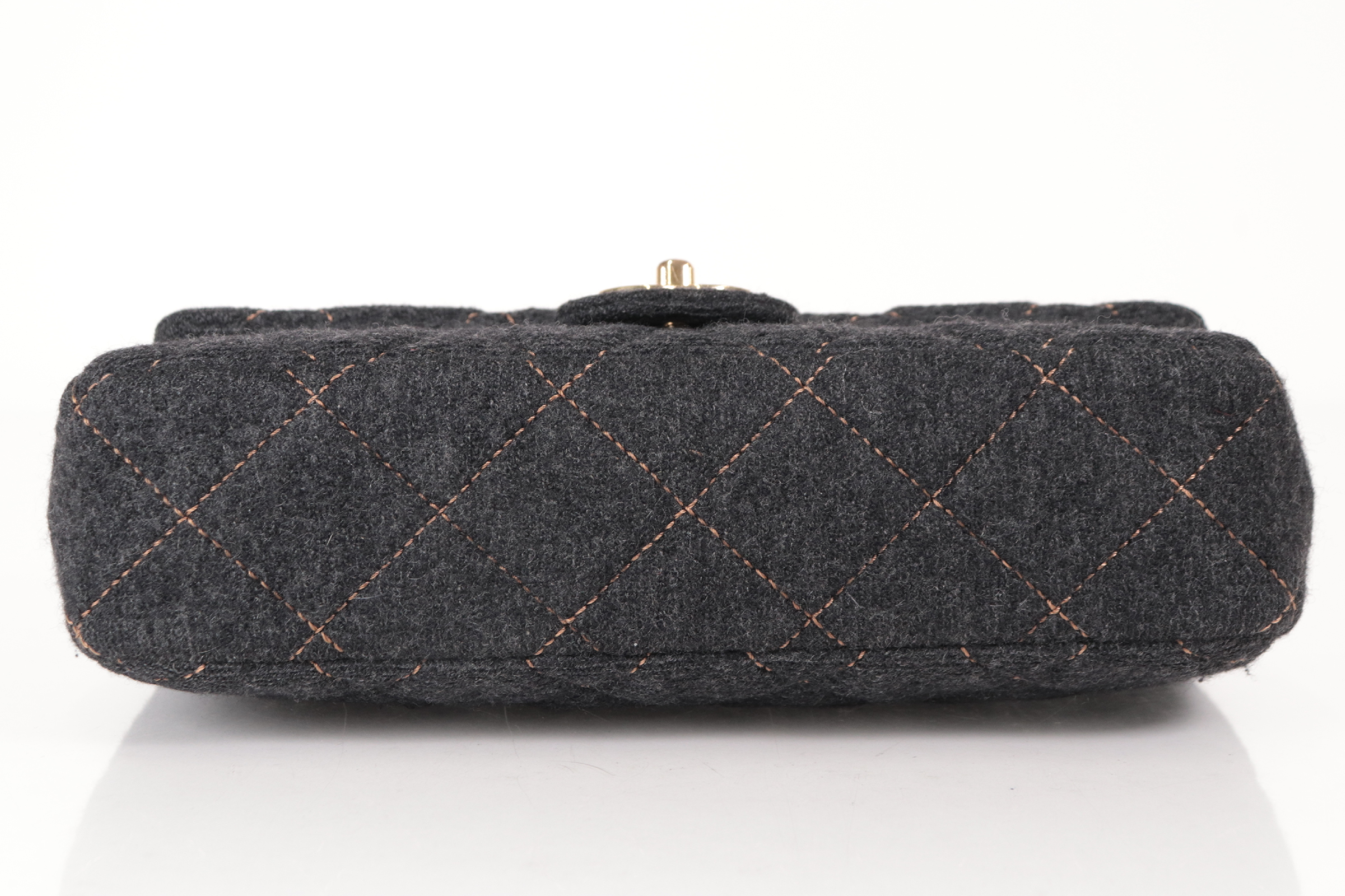 Turnlock Wool Chain Shoulder Bag, Gray, Series 10 (Shoulder Bag) — view 7