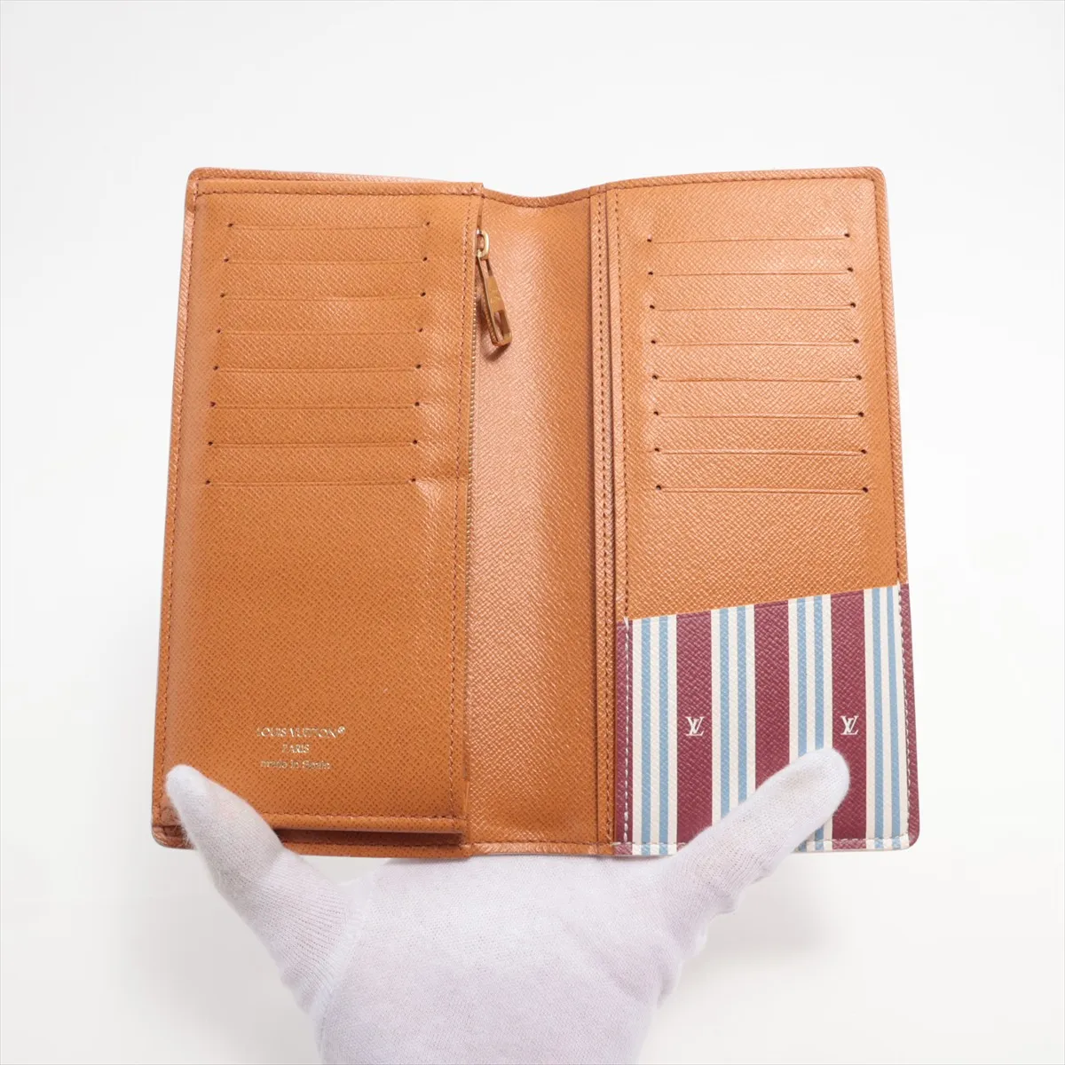 Monogram Heritage Portefeuille Brother M15156 Off-White Long Wallet RFID Reactive — view 3
