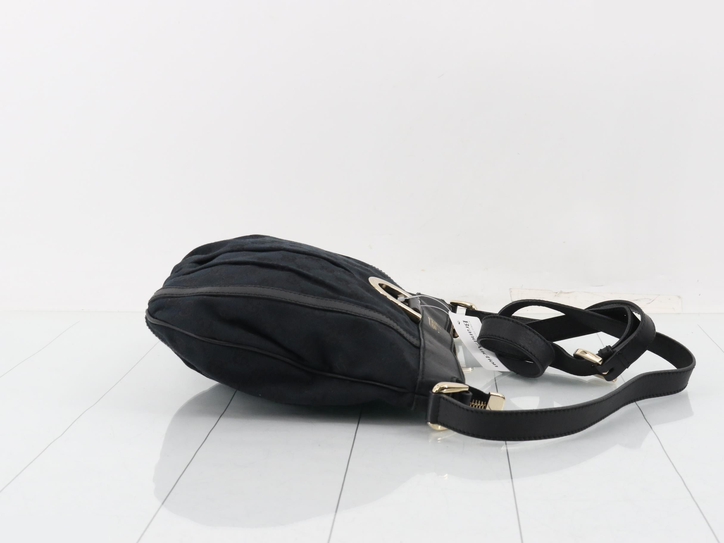 GG Canvas (Bag) - Shoulder Bag — view 3