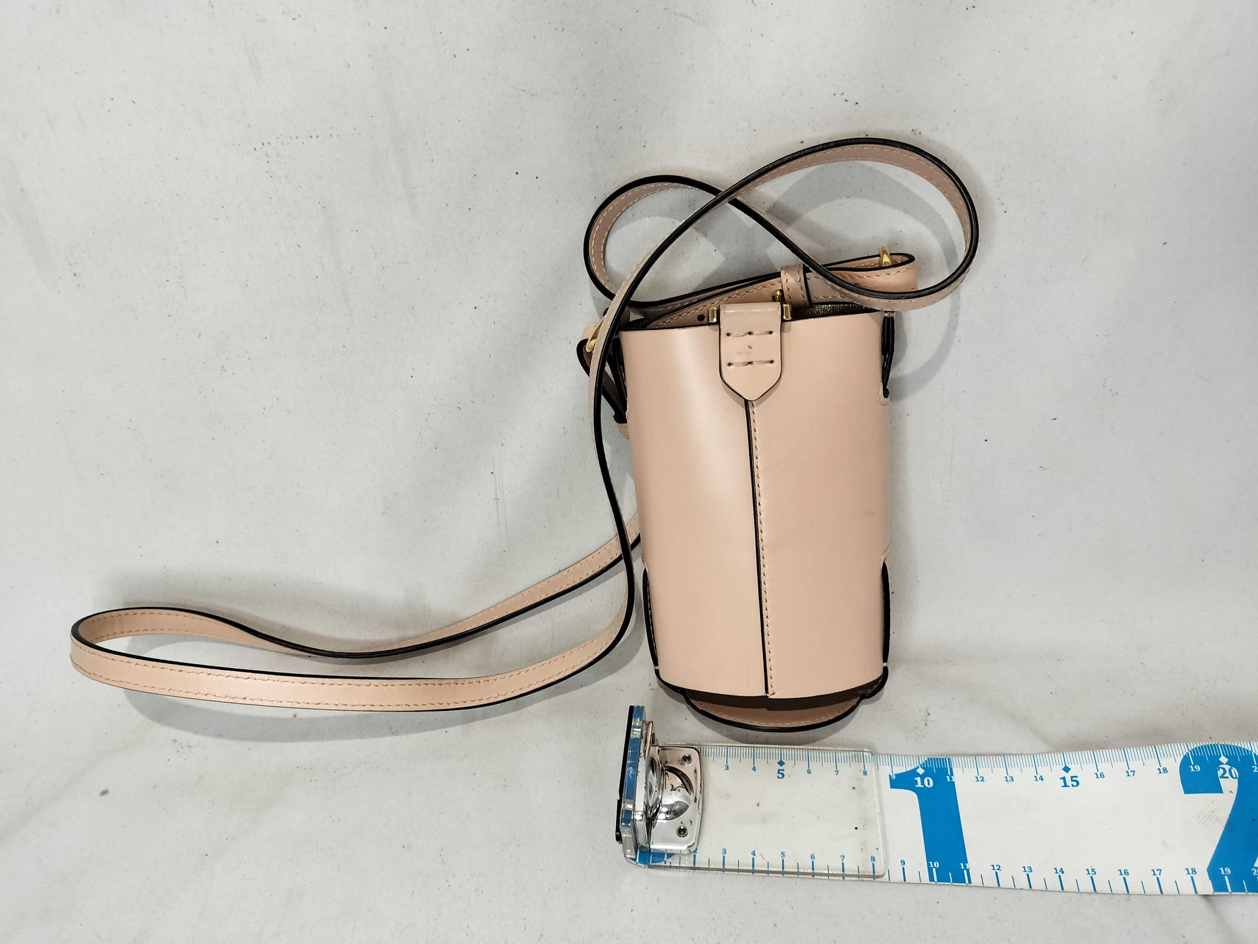 7AR972 Shoulder Bag — view 3