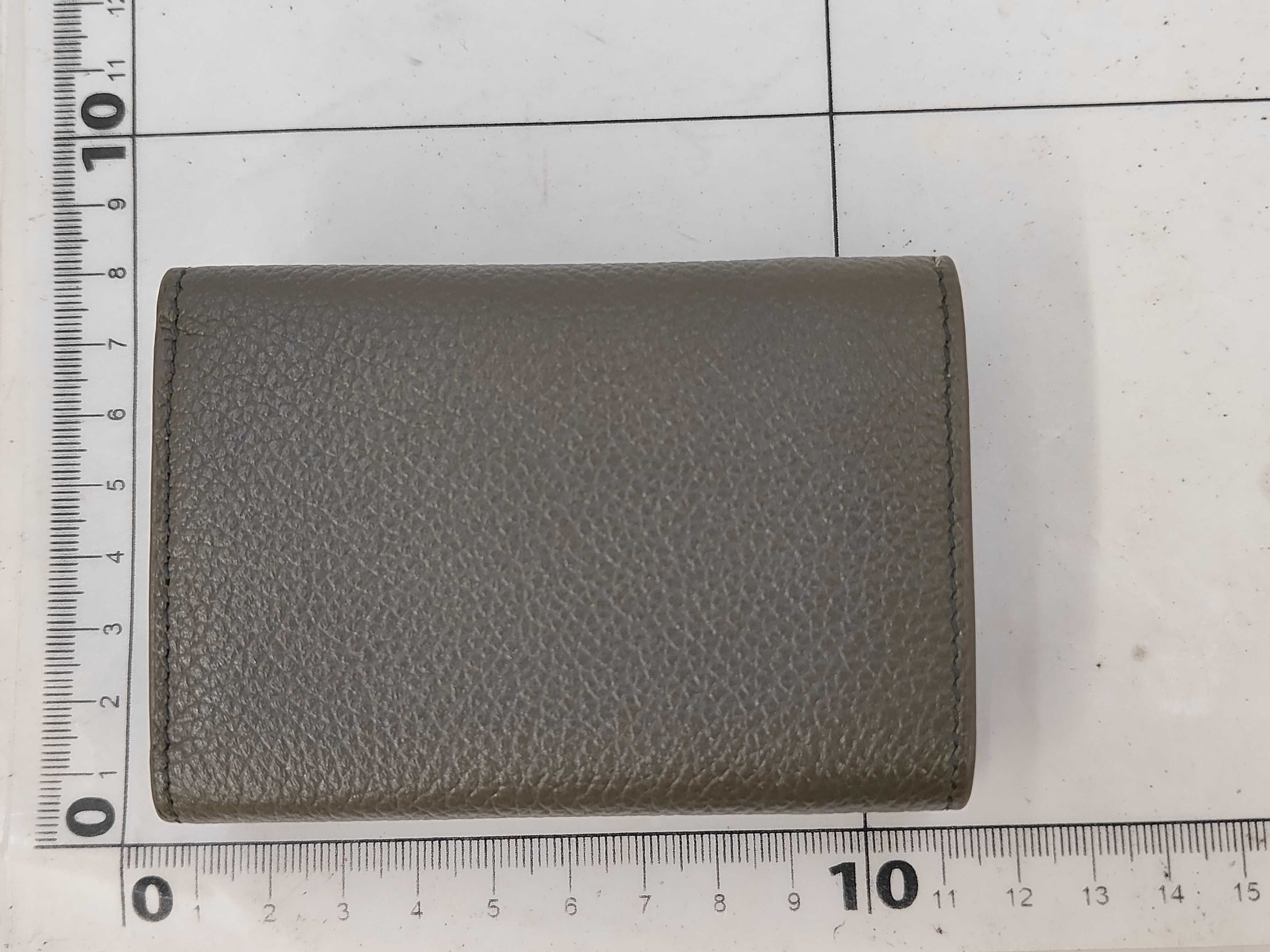 Paper Mini Leather Compact Wallet, Khaki, 527545 (Wallet) — view 2