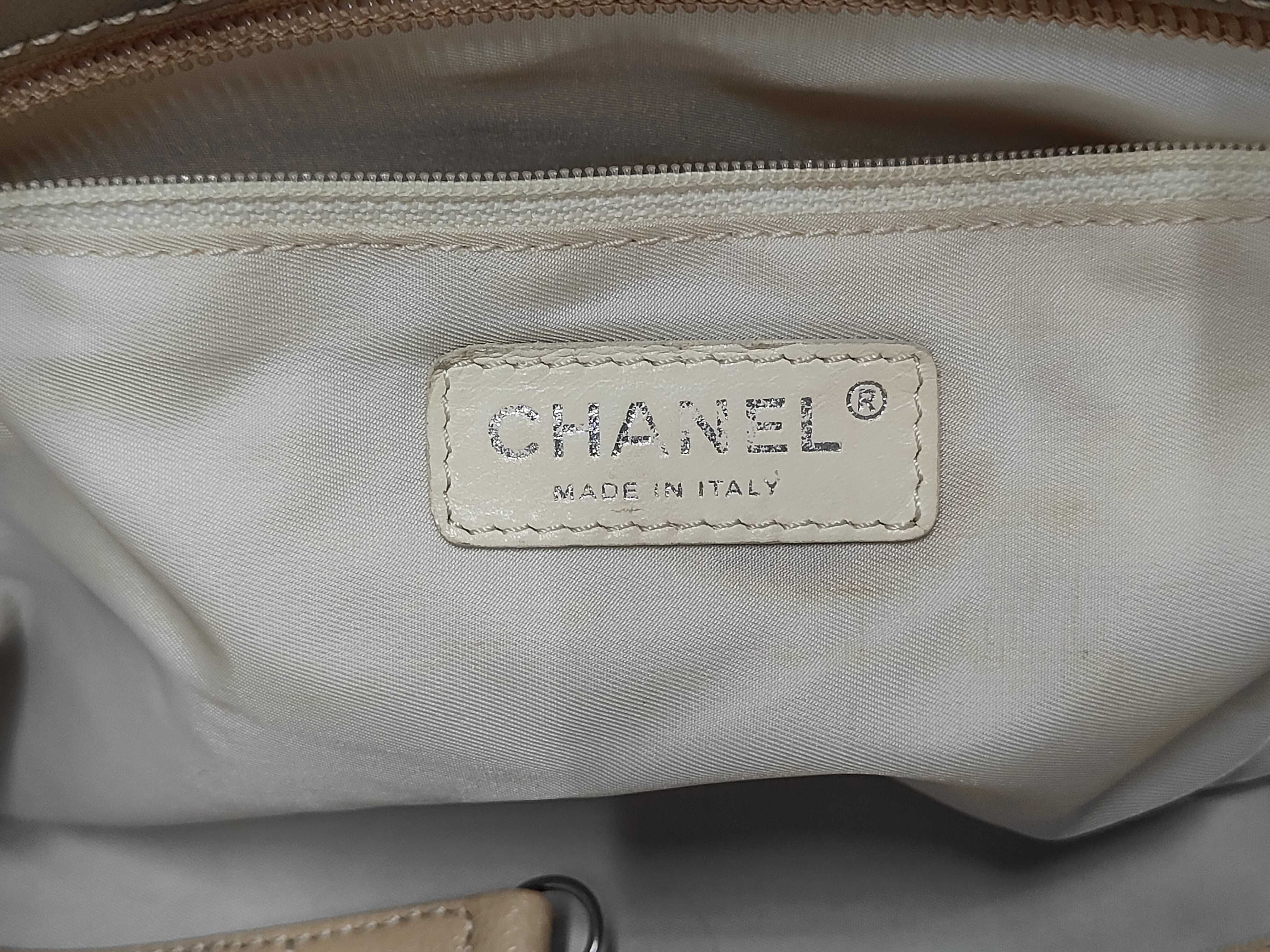 A34208 Paris Biarritz Tote PM, serial number 11, silver hardware tote bag — view 11
