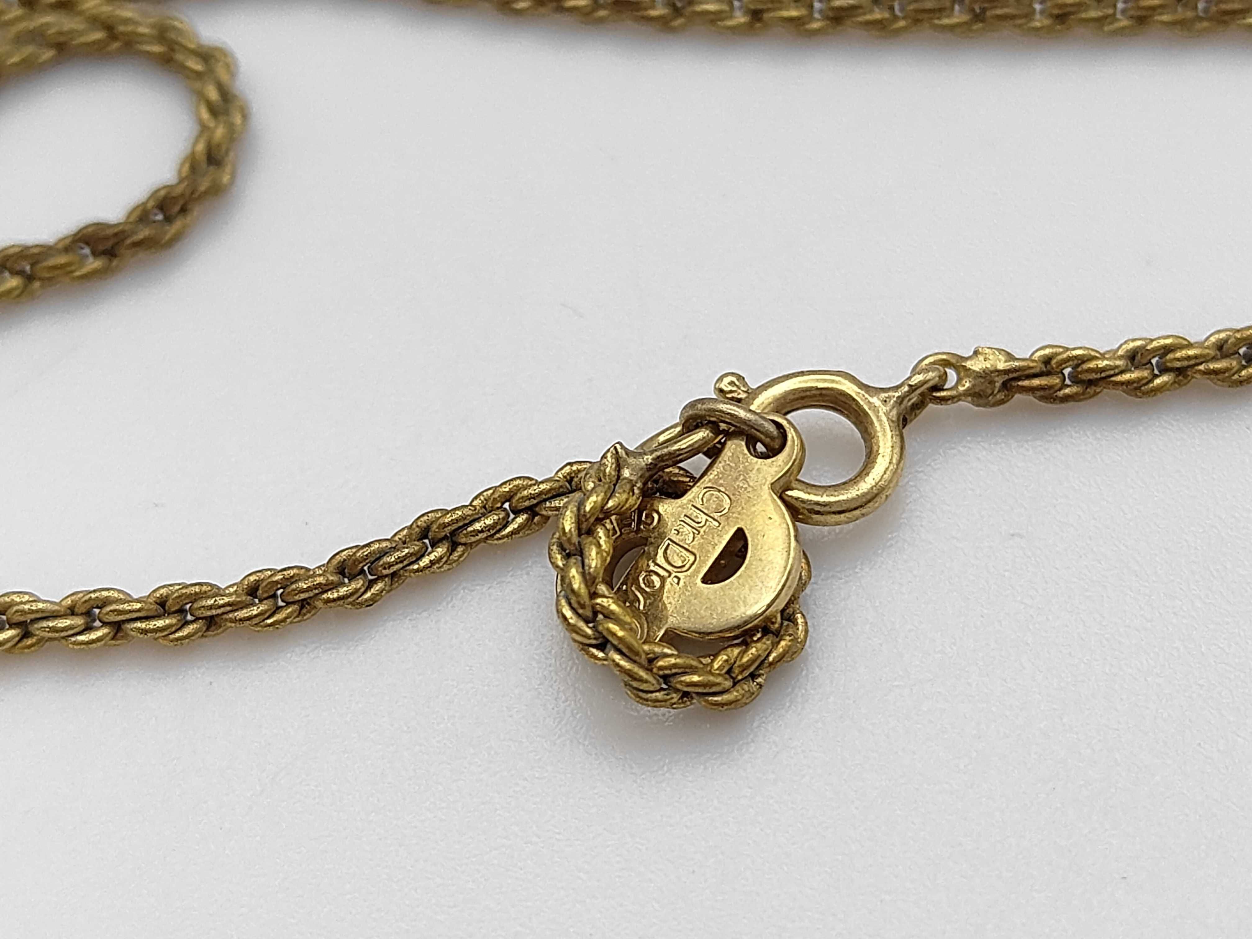 necklace — view 4