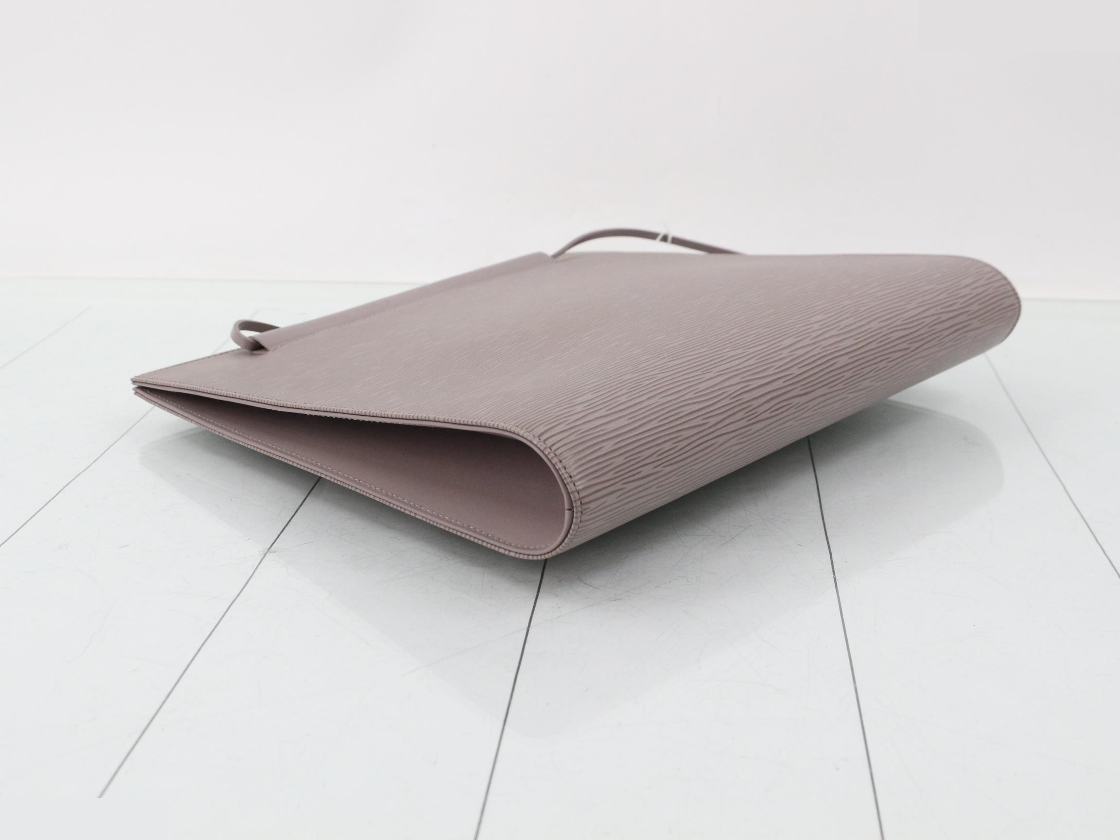 Epi Saint-Tropez Shoulder Bag — view 5