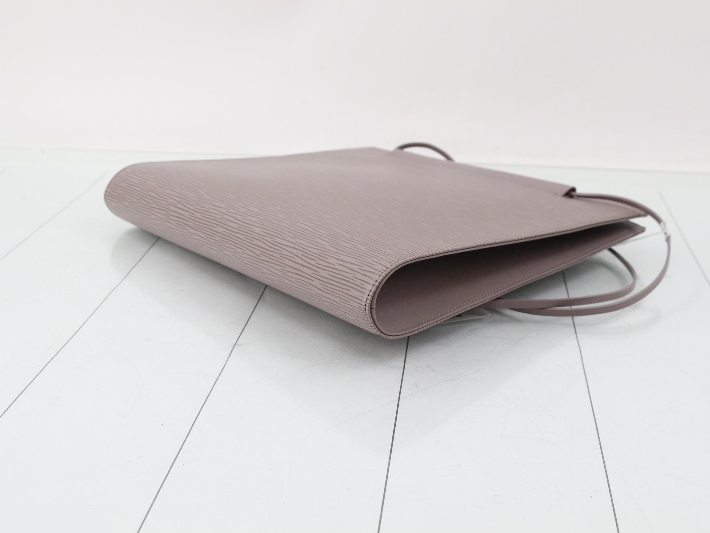 Epi Saint-Tropez Shoulder Bag — view 6