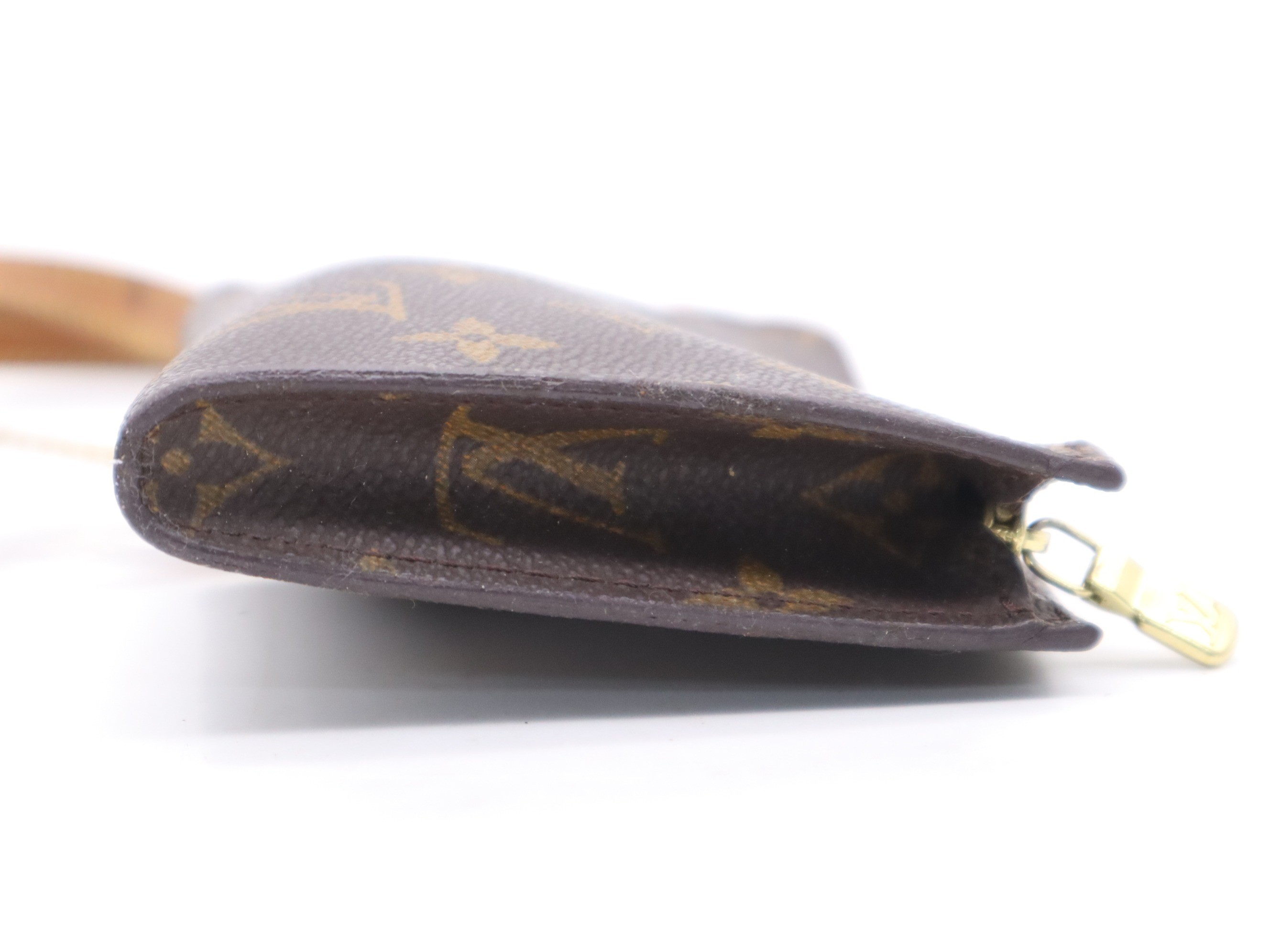 Bucket PM with pouch — view 11