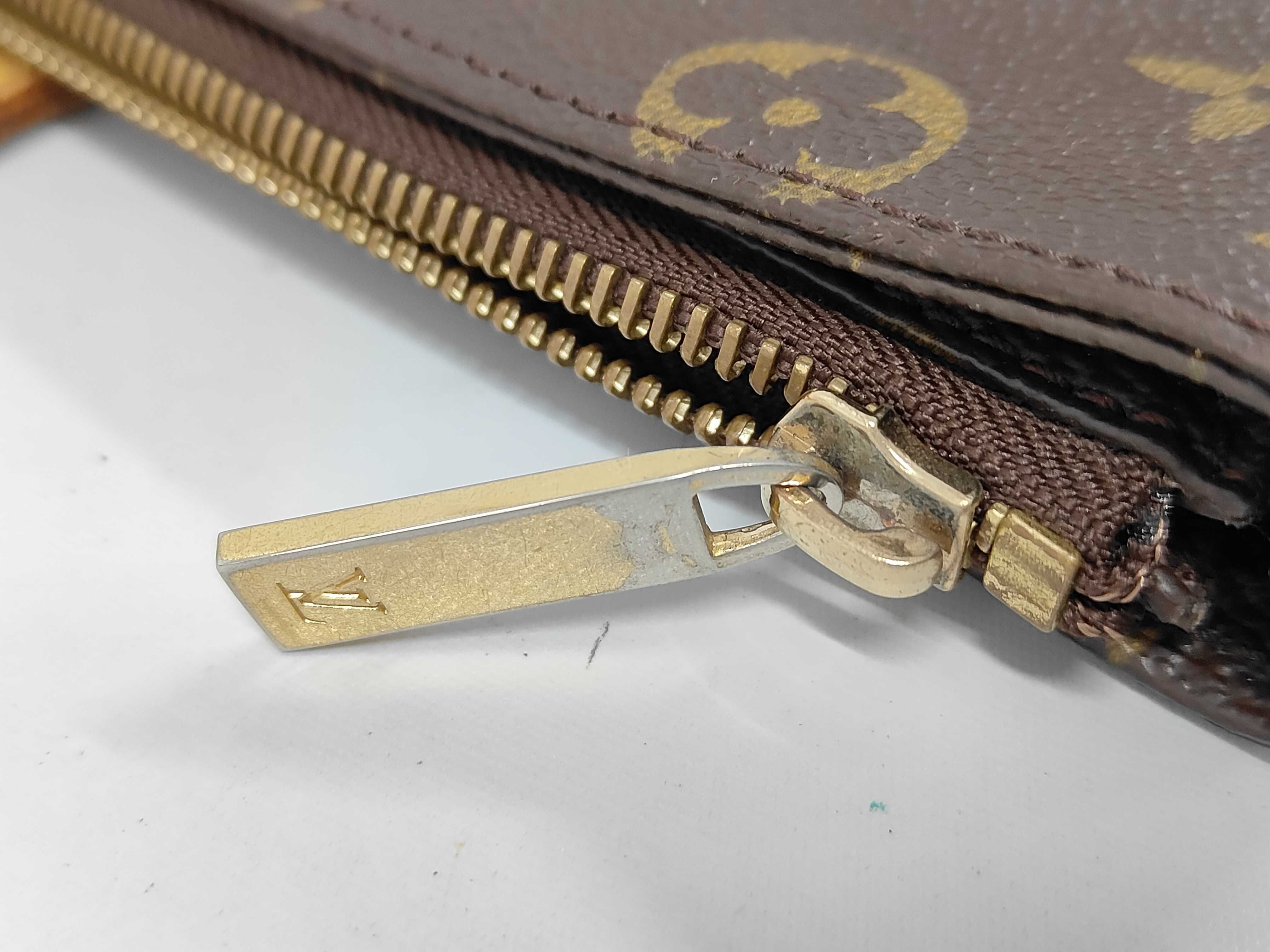 LV Monogram AR1011 Tote Bag — view 8
