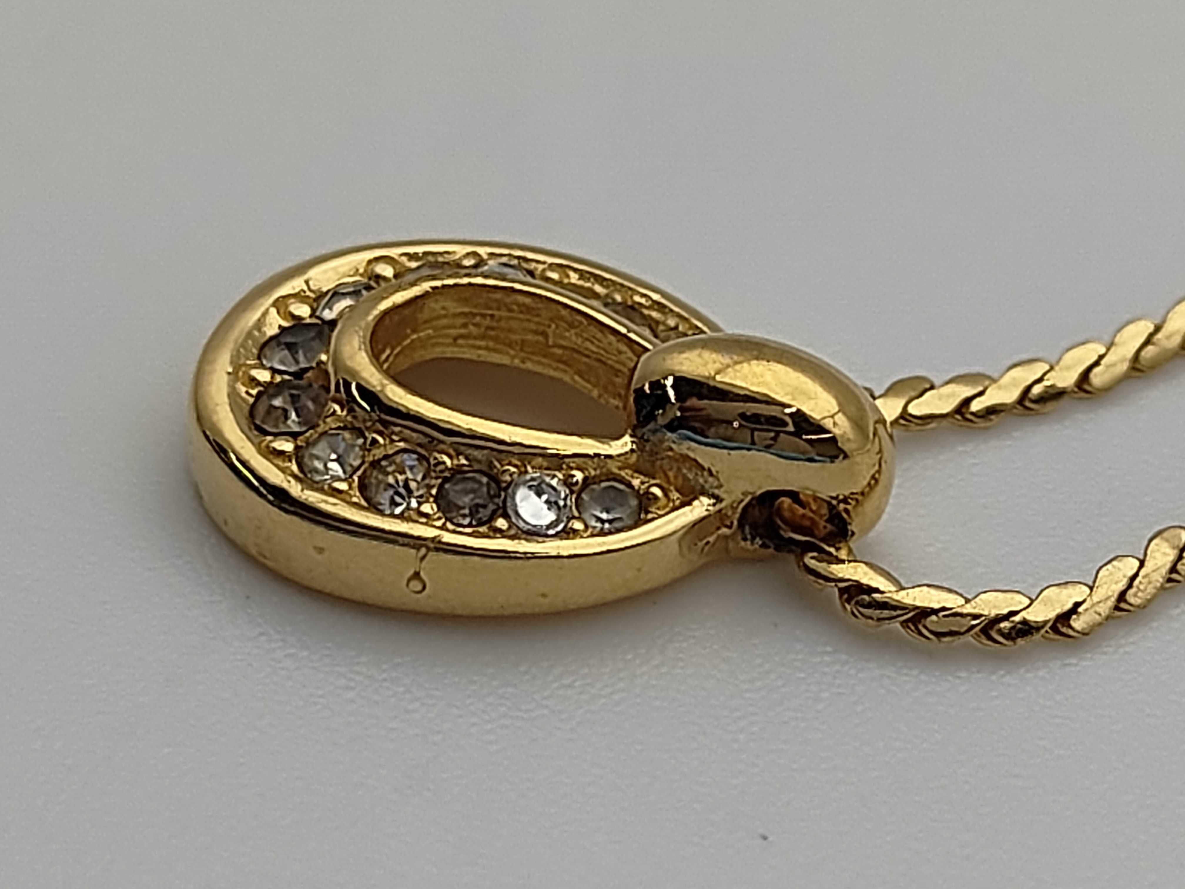 Christian Rhinestone Horseshoe Gold Necklace — view 8