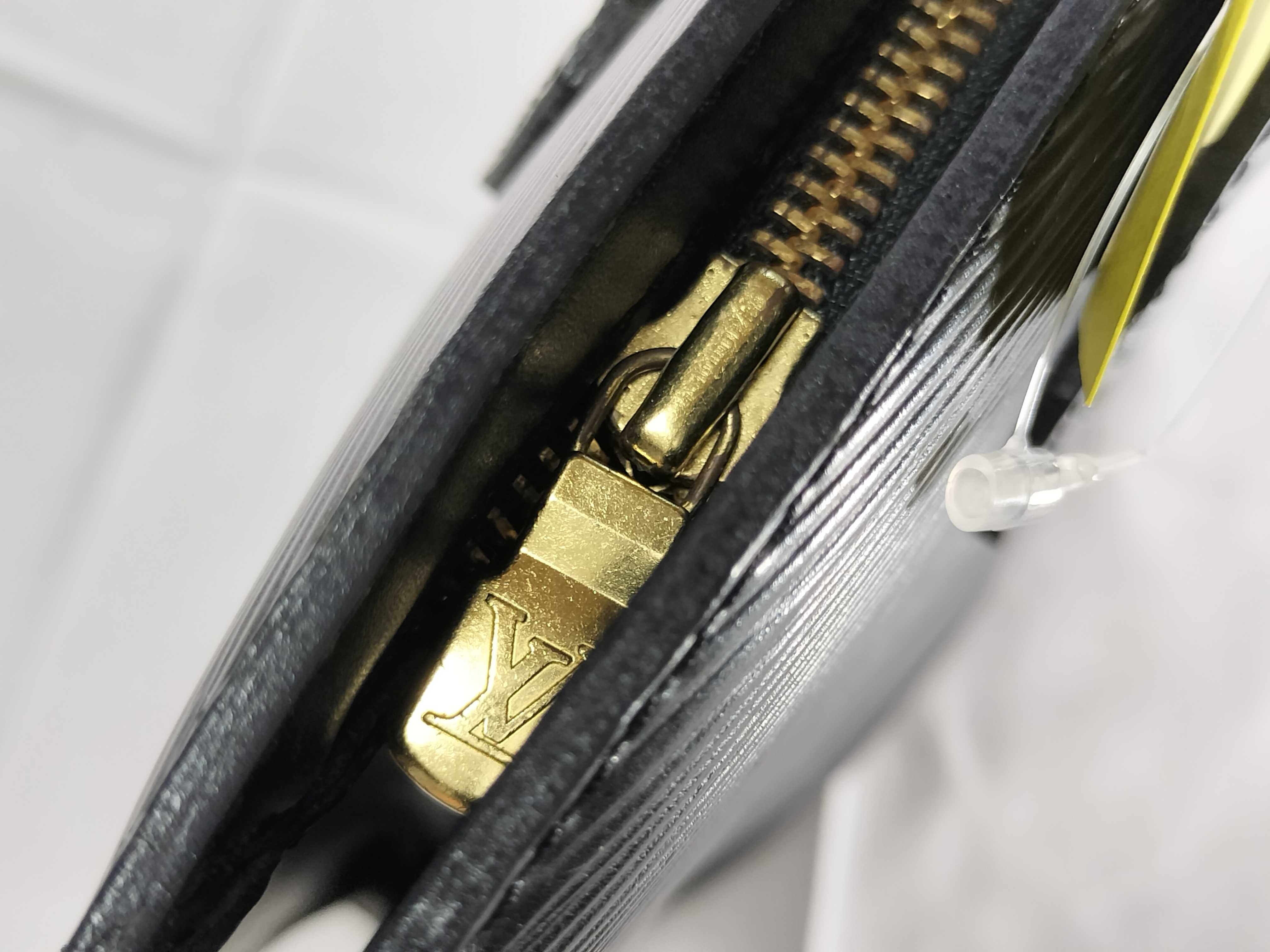 Epi M52262 Handbag — view 8