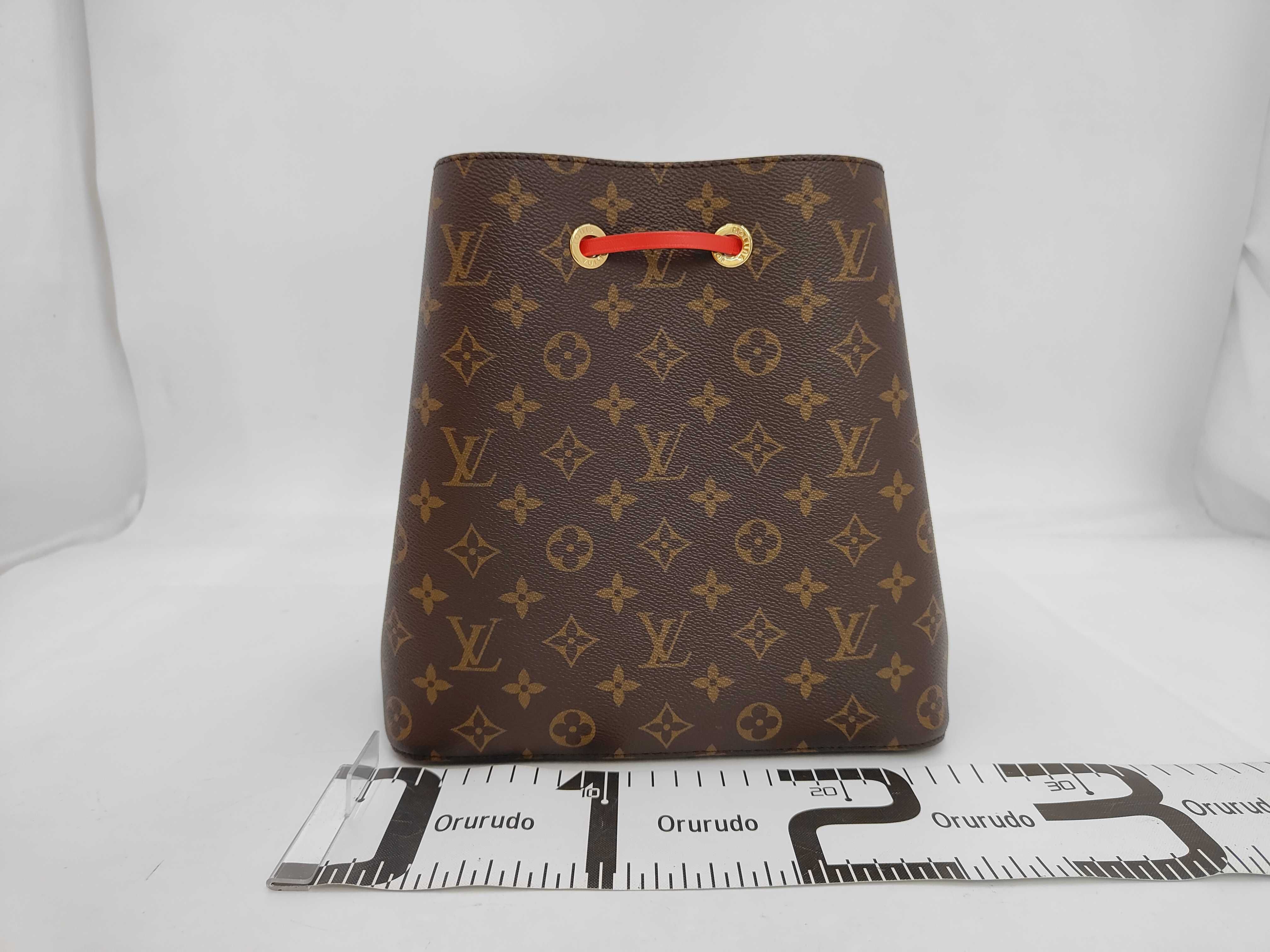 Monogram M44021 Neo Noe MM Shoulder Bag — view 2