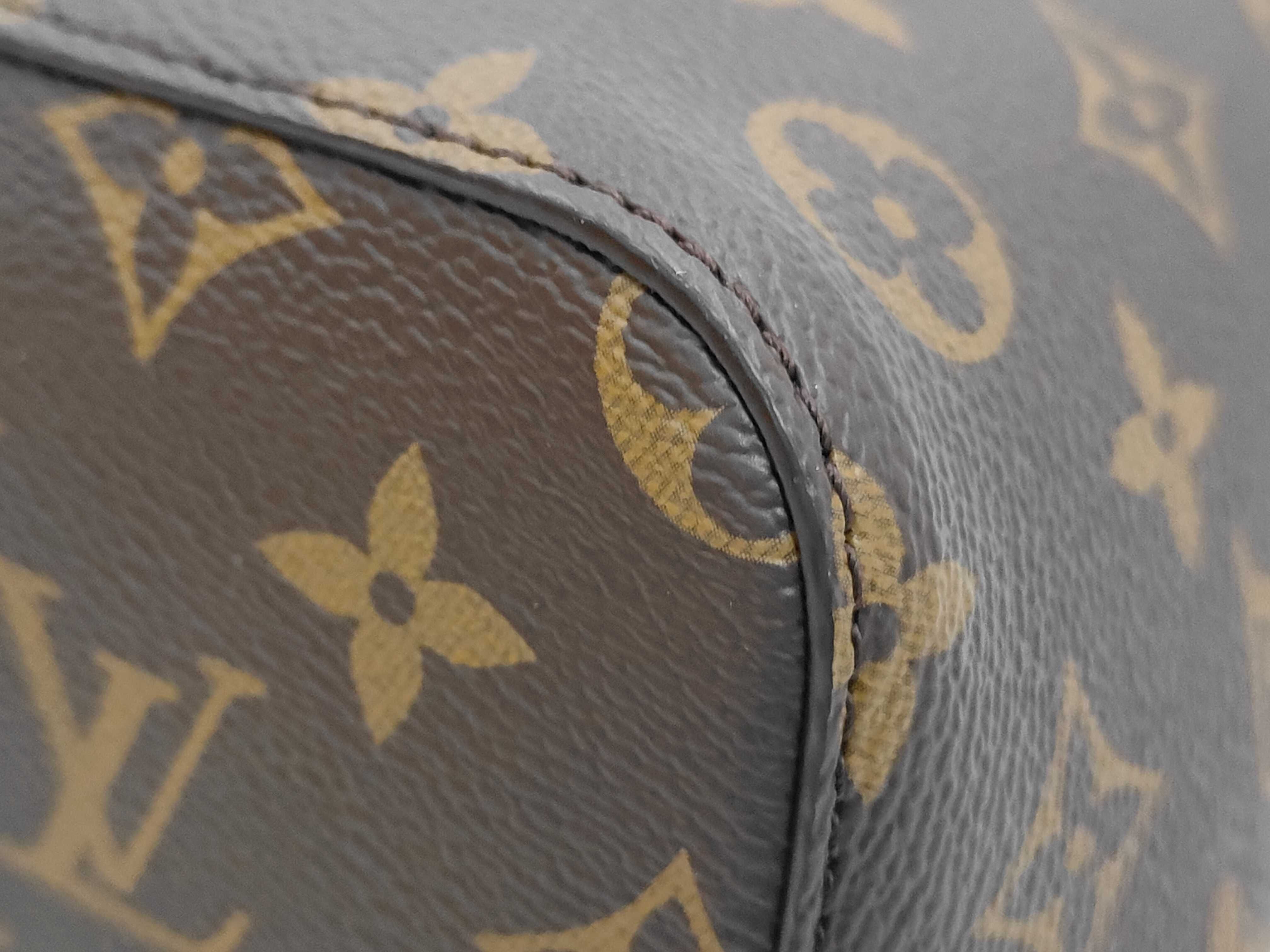 Monogram M44021 Neo Noe MM Shoulder Bag — view 7