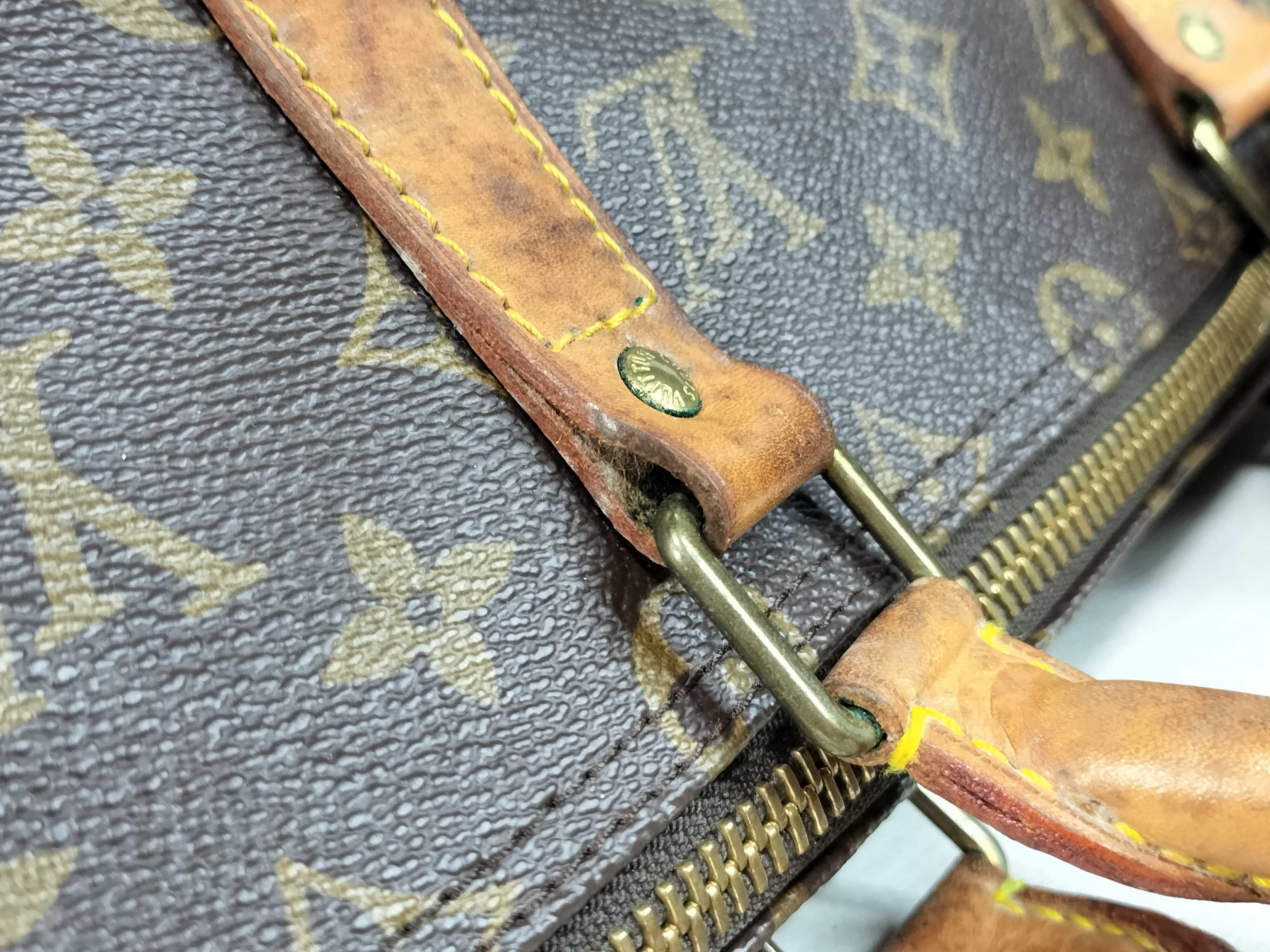 Monogram Vuitton VI8910 Boston Bag — view 5