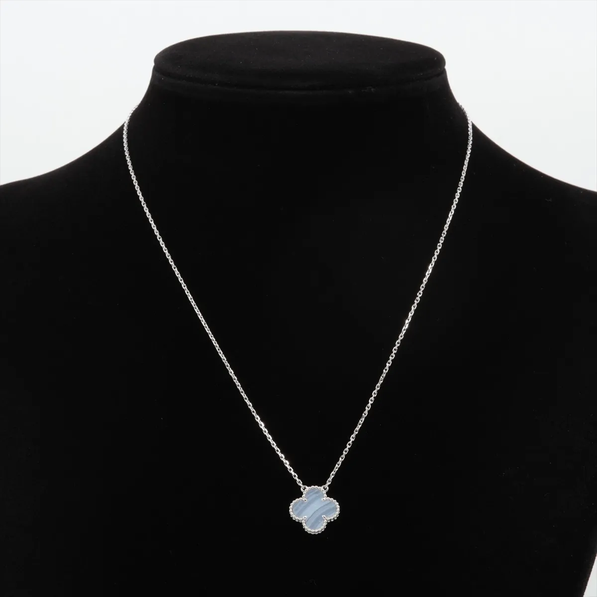 Vintage Alhambra Chalcedony Necklace 750 (WG) 5.6g JA168980 — view 5