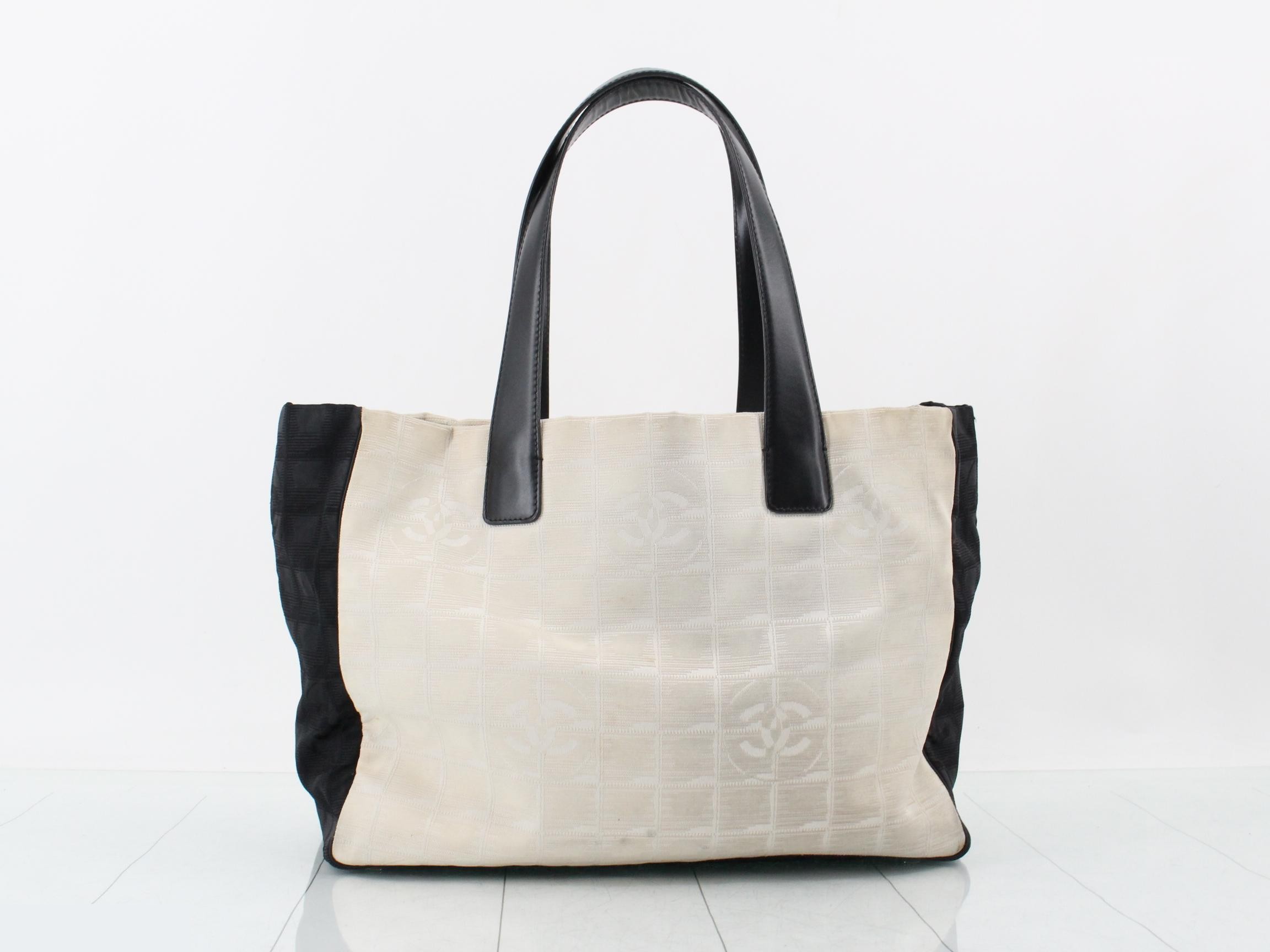 New Travel Line (Bag) - Bi-color Shoulder Bag - Serial sticker included — view 2