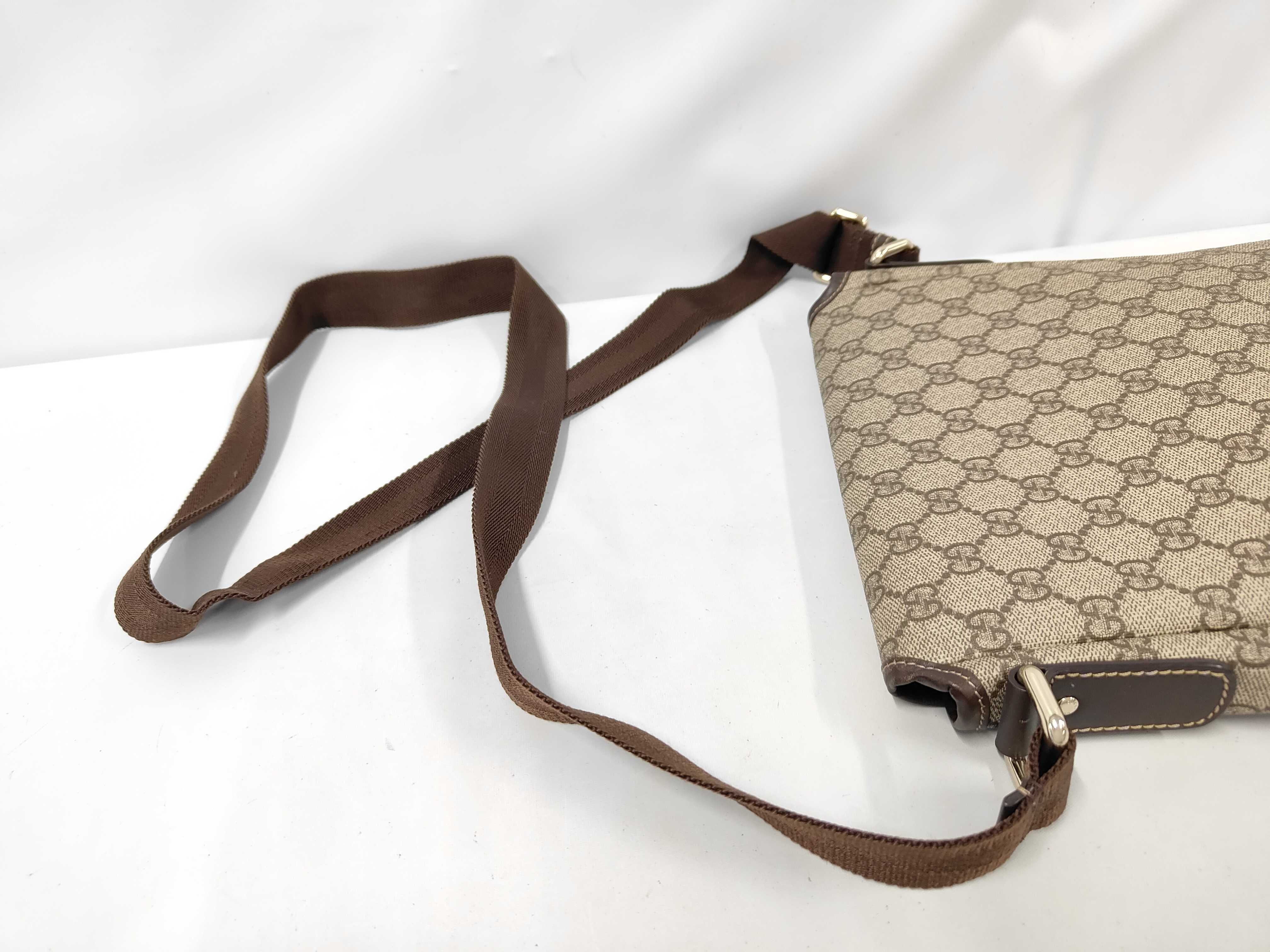 223666 Shoulder Bag GG Supreme Beige Shoulder Bag — view 5