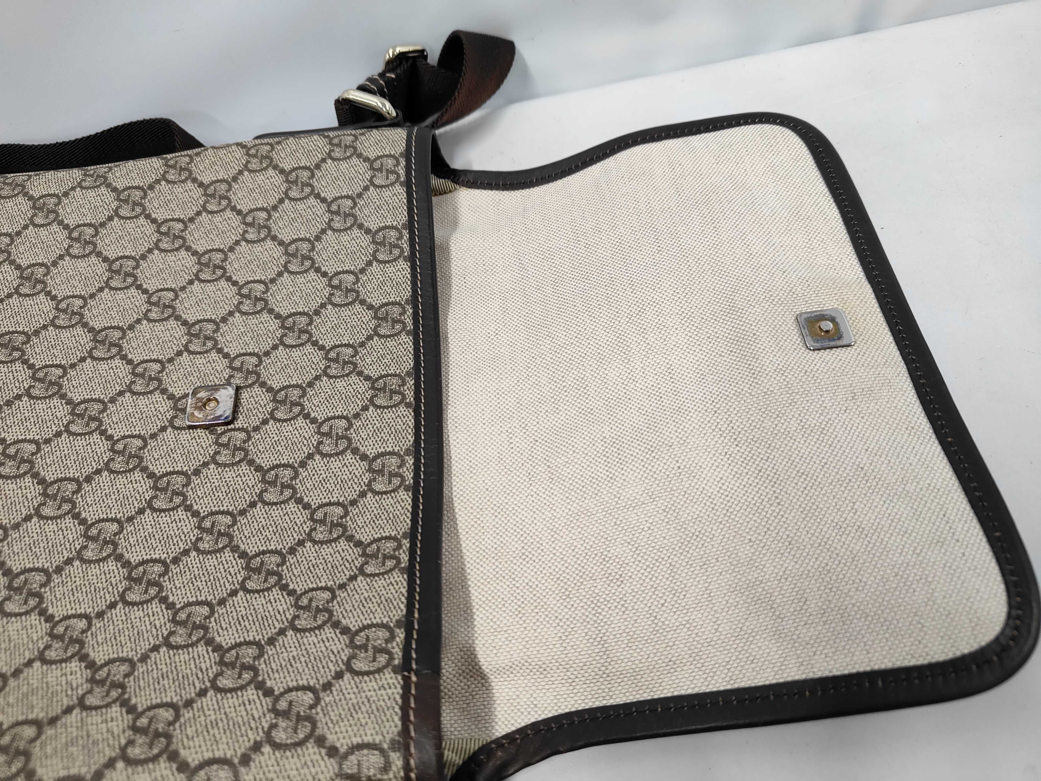 223666 Shoulder Bag GG Supreme Beige Shoulder Bag — view 8