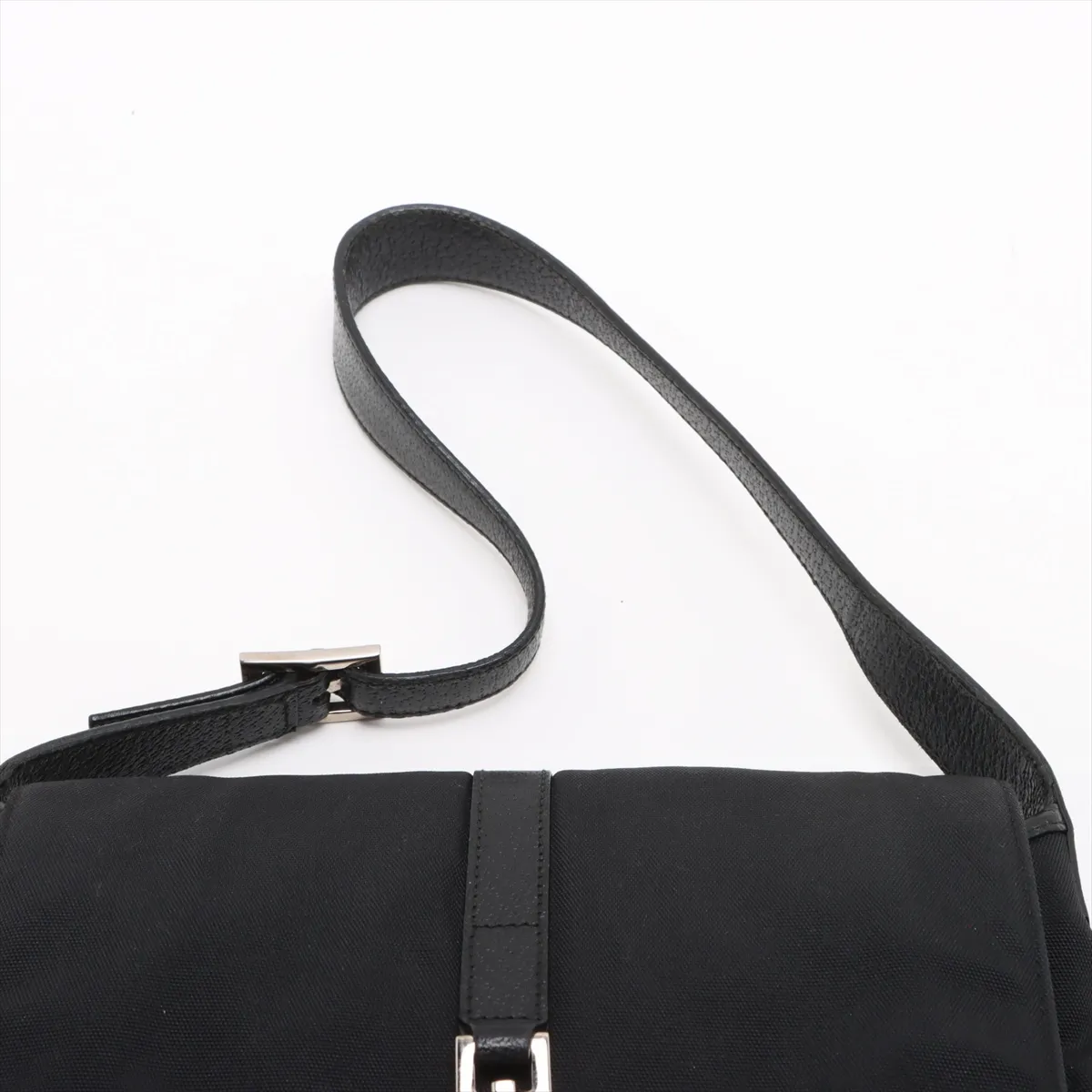 Jackie Canvas x Leather Shoulder Bag Black 001 3824 — view 6