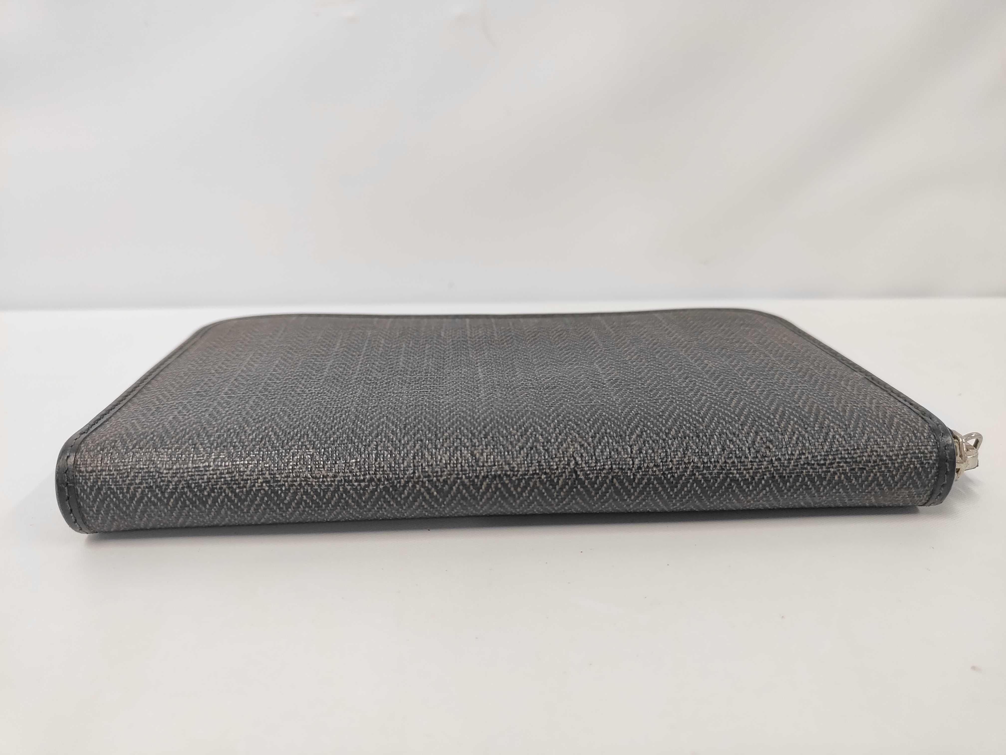 Bulgari Long Wallet, Round Leather, Black Wallet — view 4