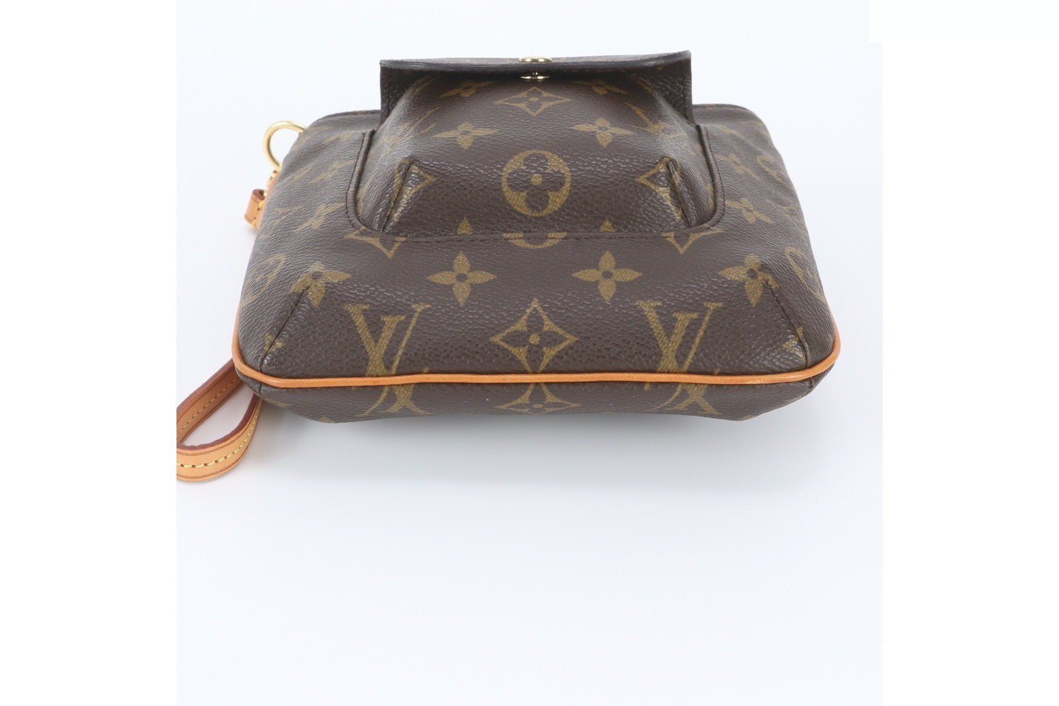 Monogram Partition M51901 Leather Pouch — view 6