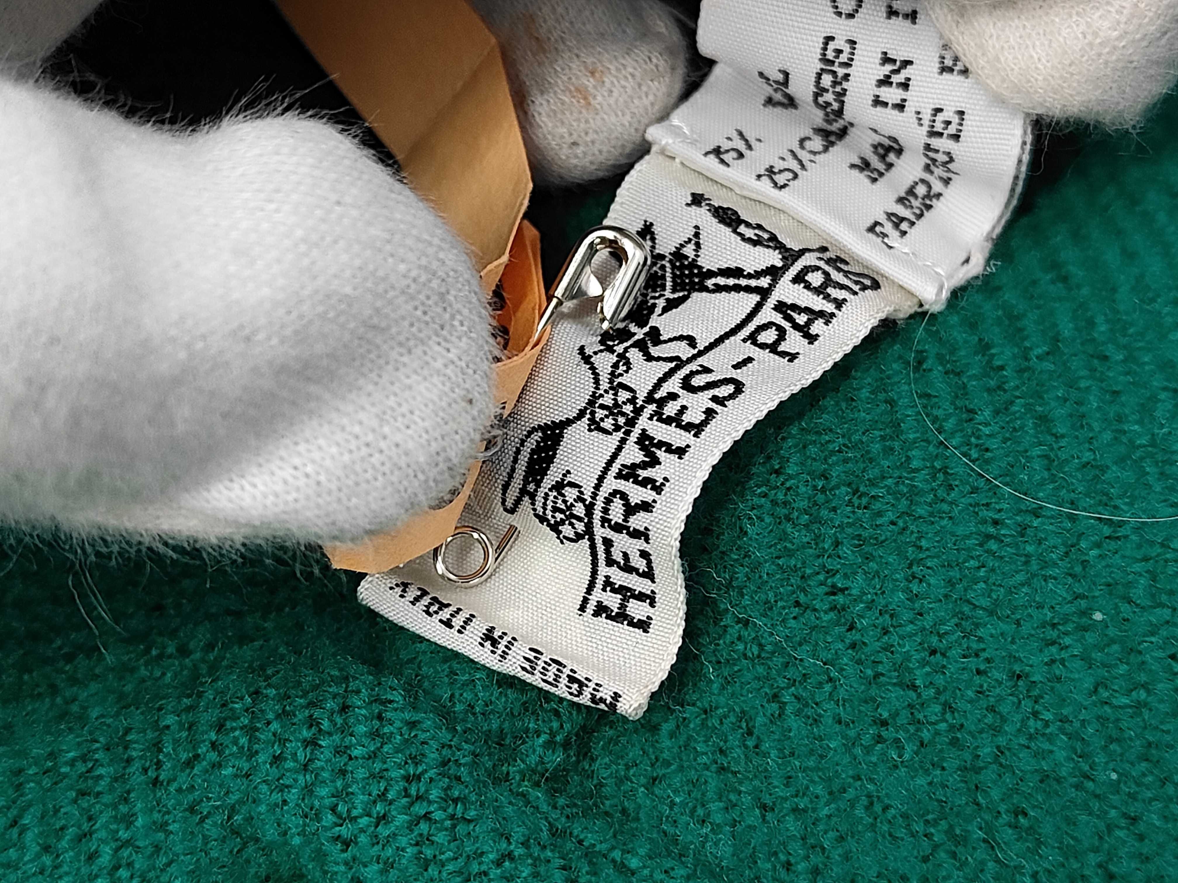 Shawl / Wool Other Accessories — view 3