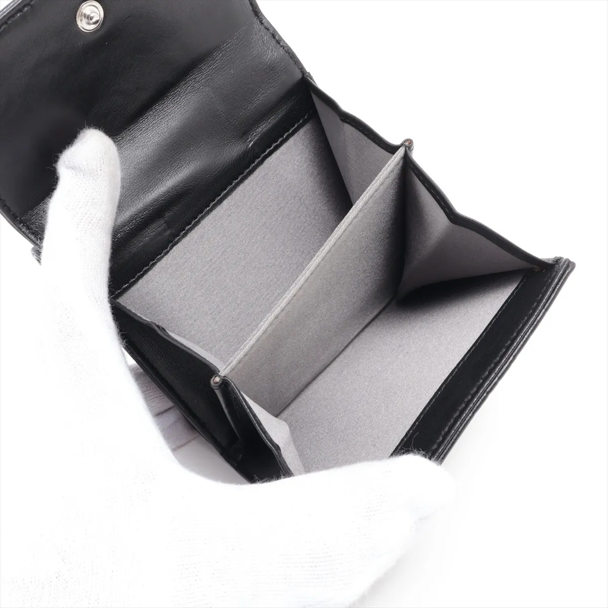 Camellia Lambskin Compact Wallet, Black with Silver Hardware, 11746401 — view 7