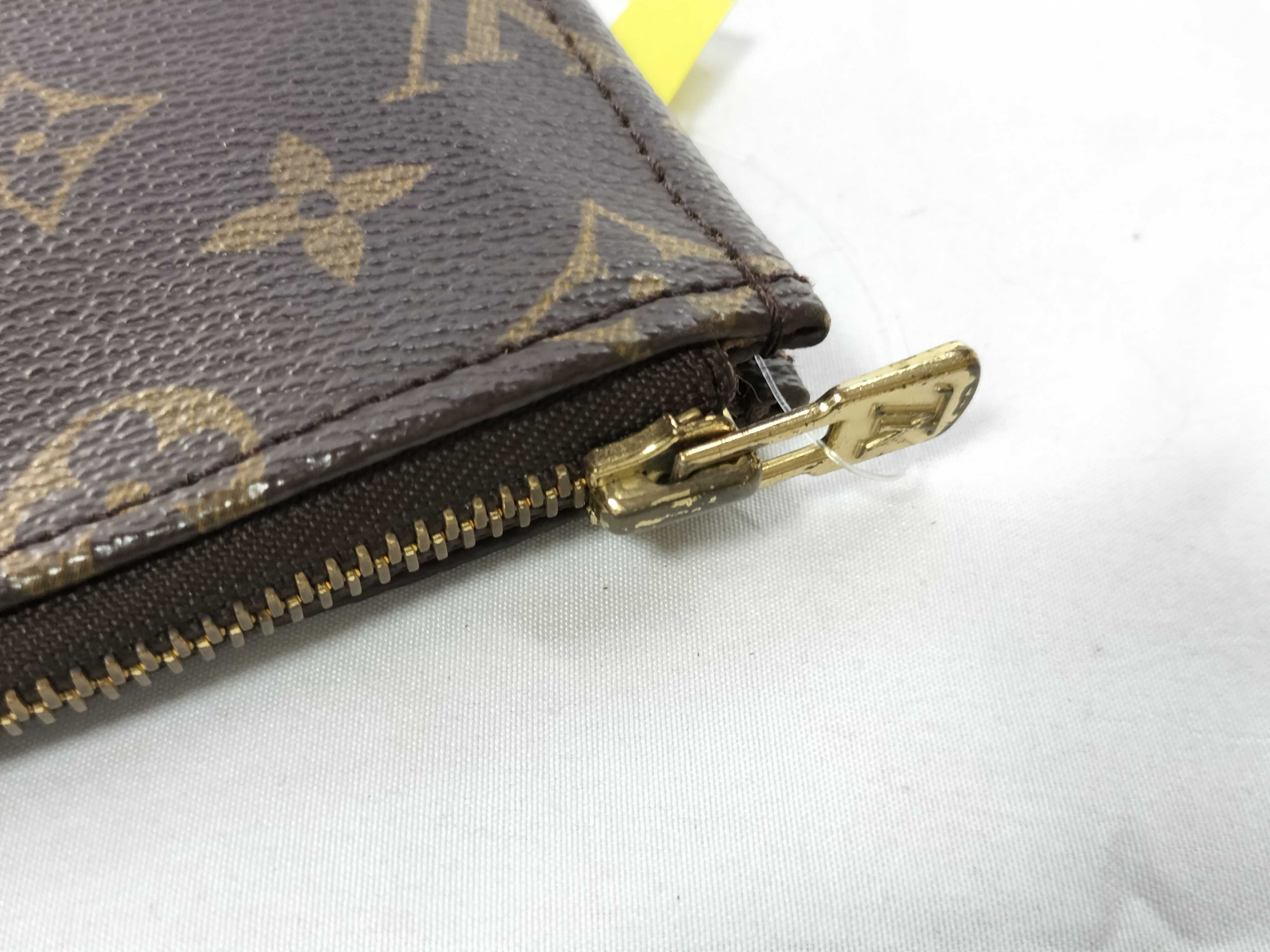 Monogram M53400 Poche Document TH0960 Second Bag — view 10
