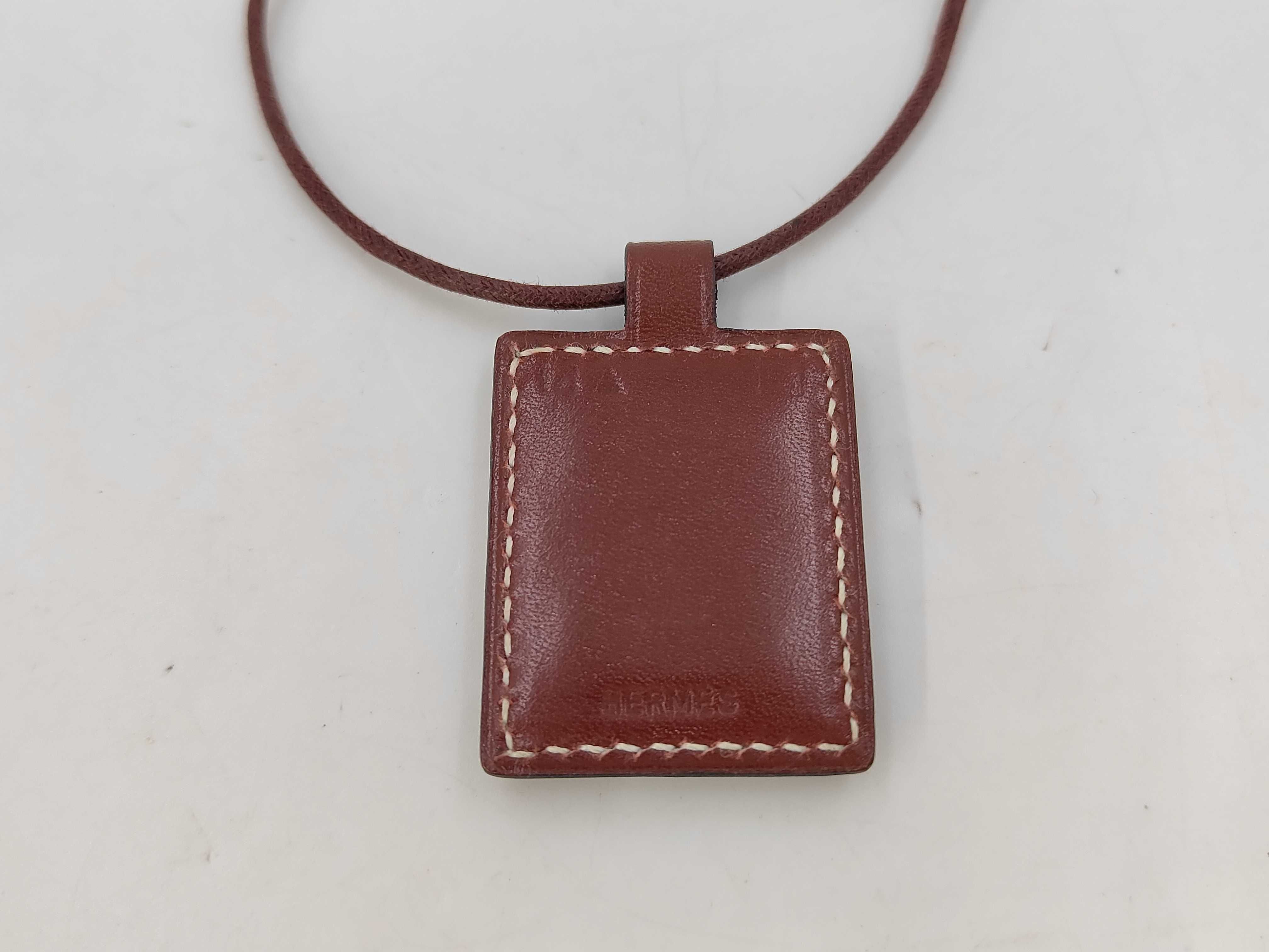 Necklace — view 2