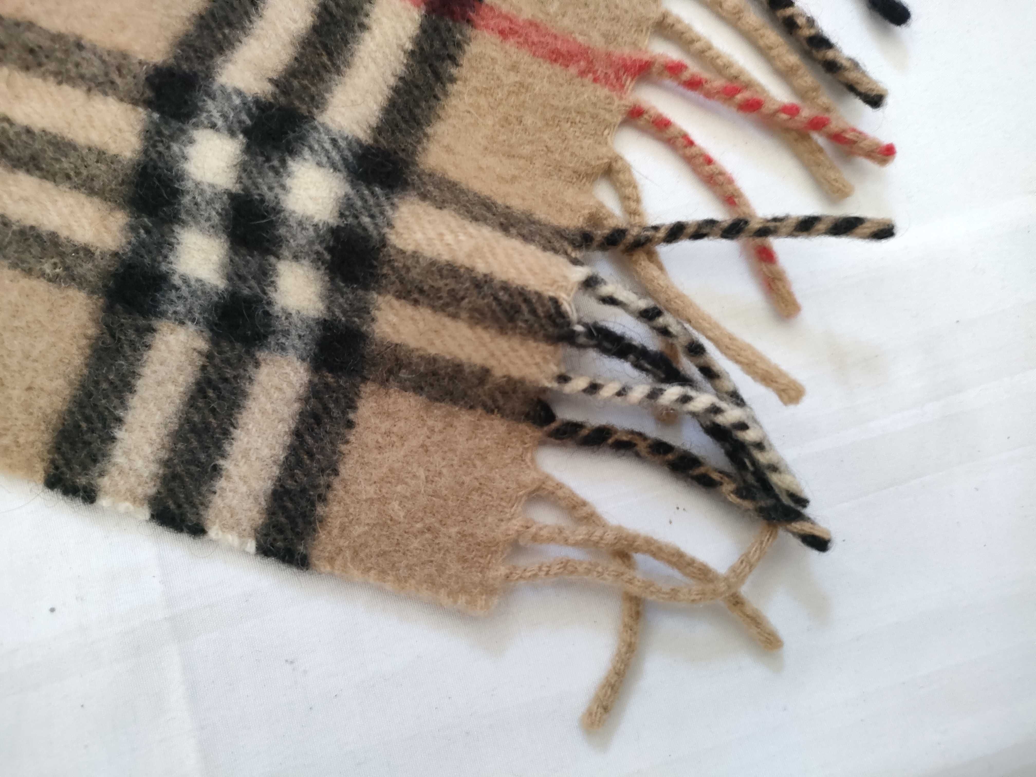 scarf, Nova check pattern, cashmere, and other accessories. — view 3