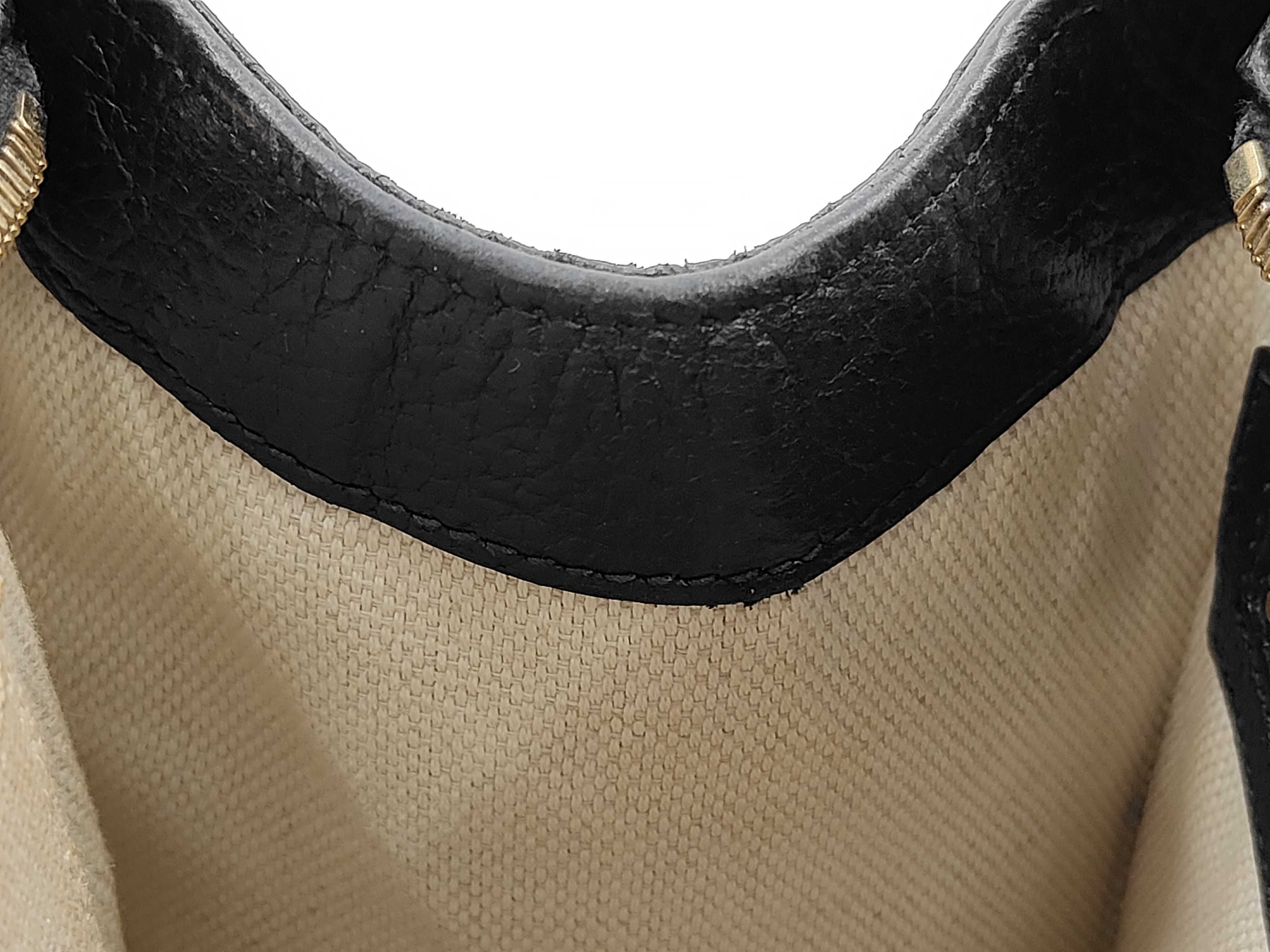 Soho Handbag, Black Leather, 607722 — view 11