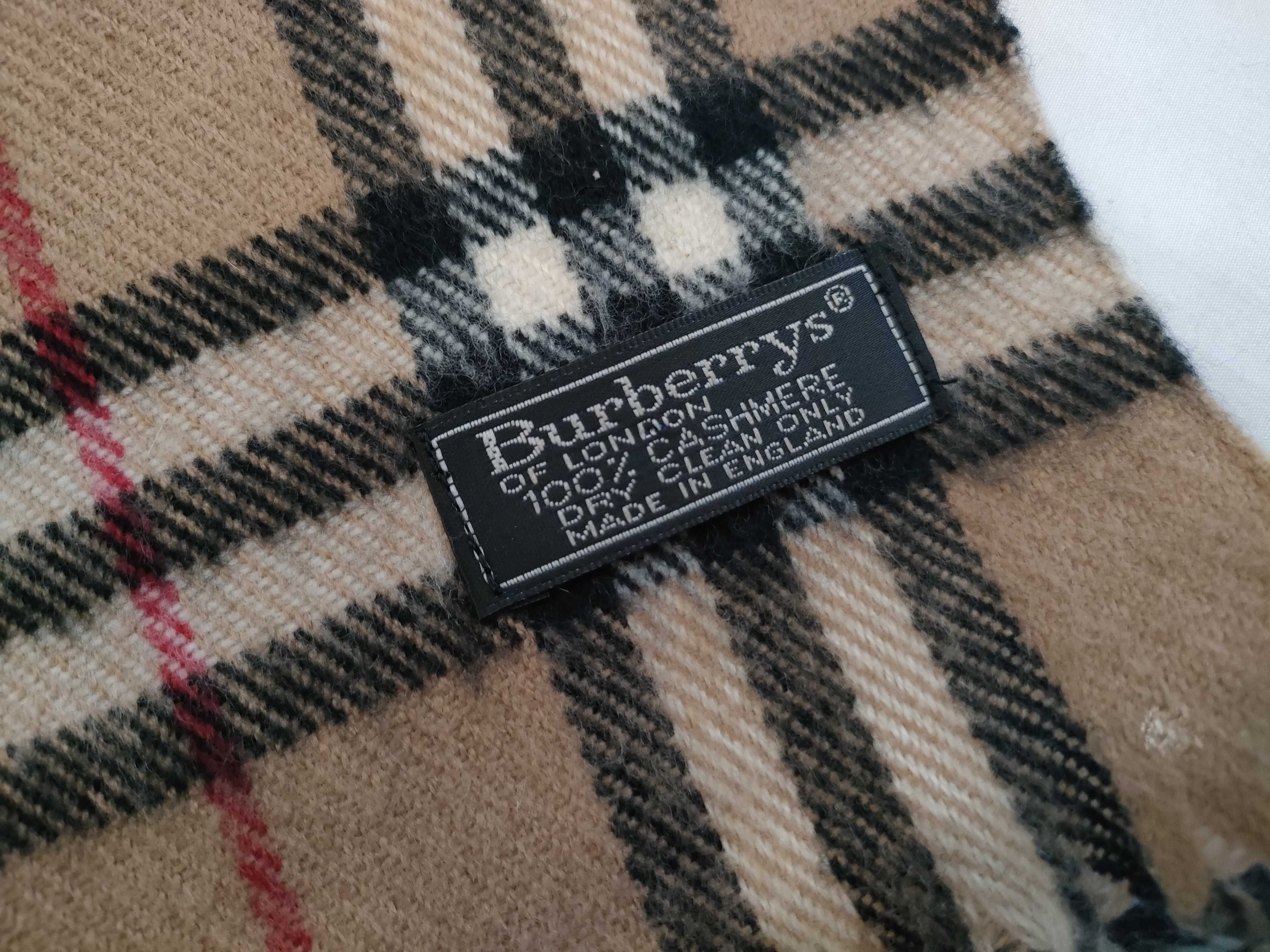 scarf, Nova check pattern, cashmere, and other accessories. — view 8