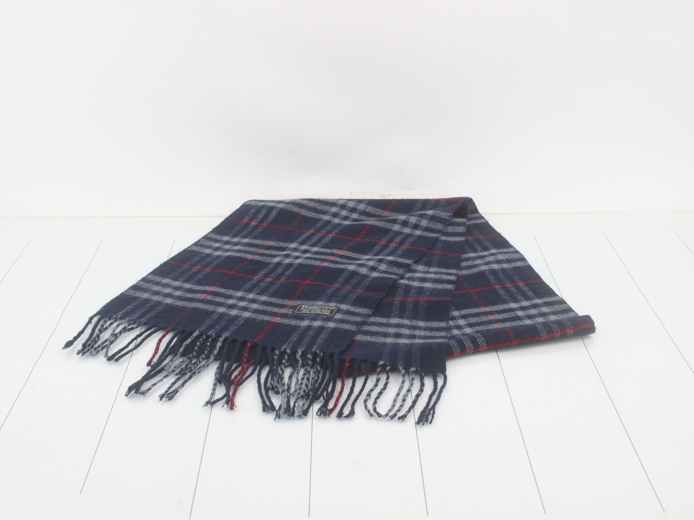 Scarf, Nova Check pattern, navy — view 2