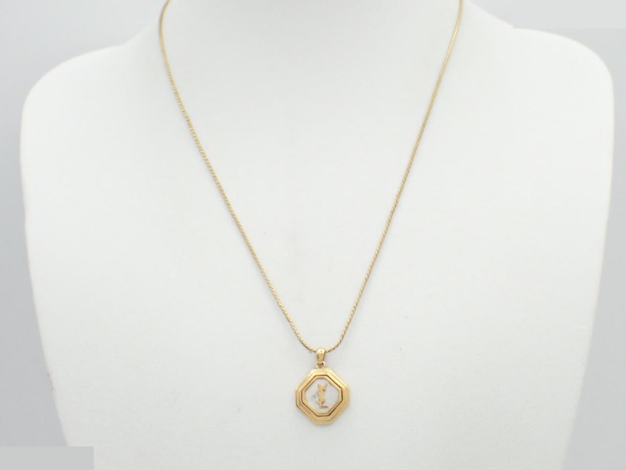 Cassandra - Other Lines - Precious Metals, Necklaces, Pendants — view 3
