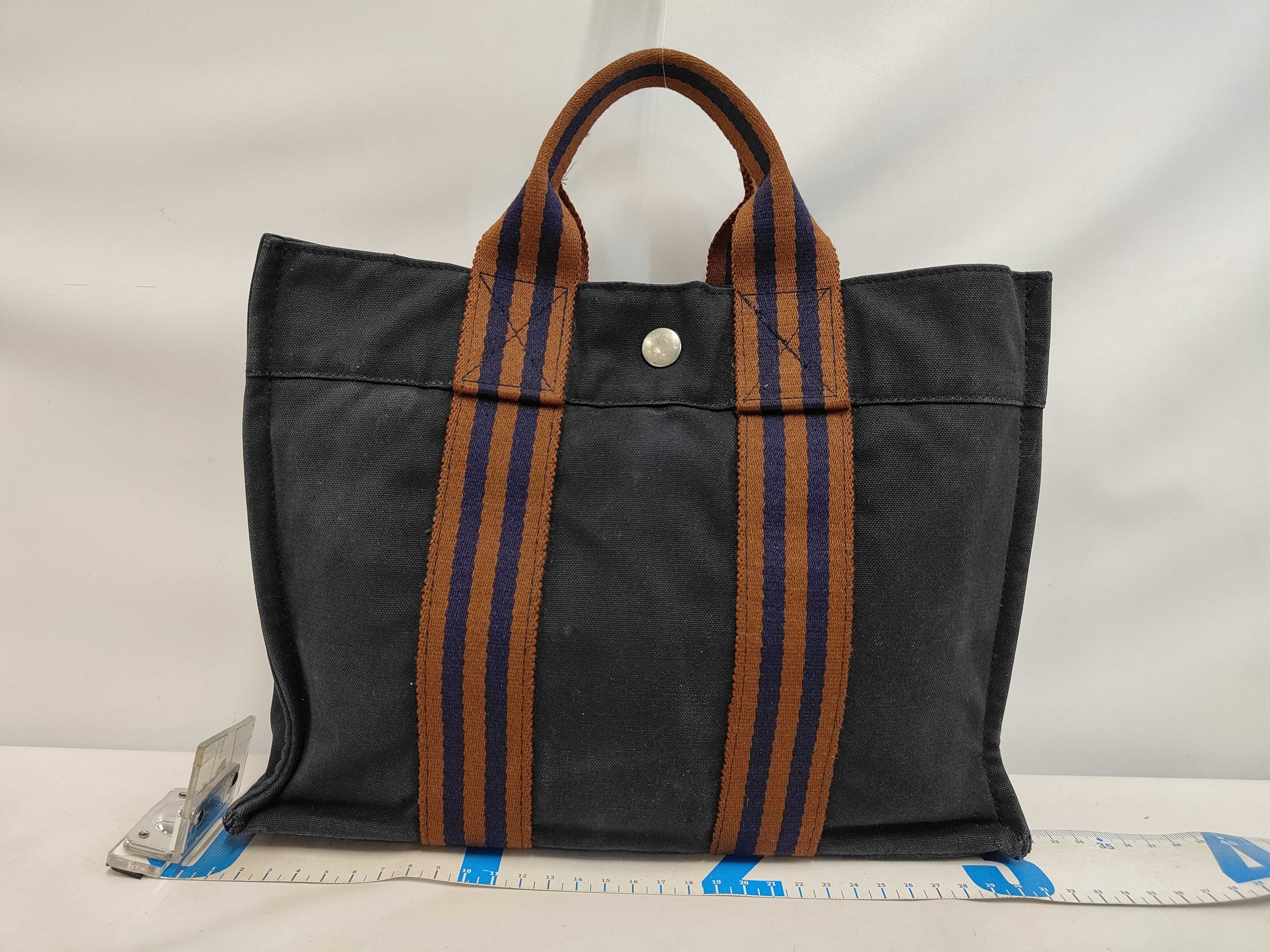 Fourre-Tout PM Navy Handbag — view 2