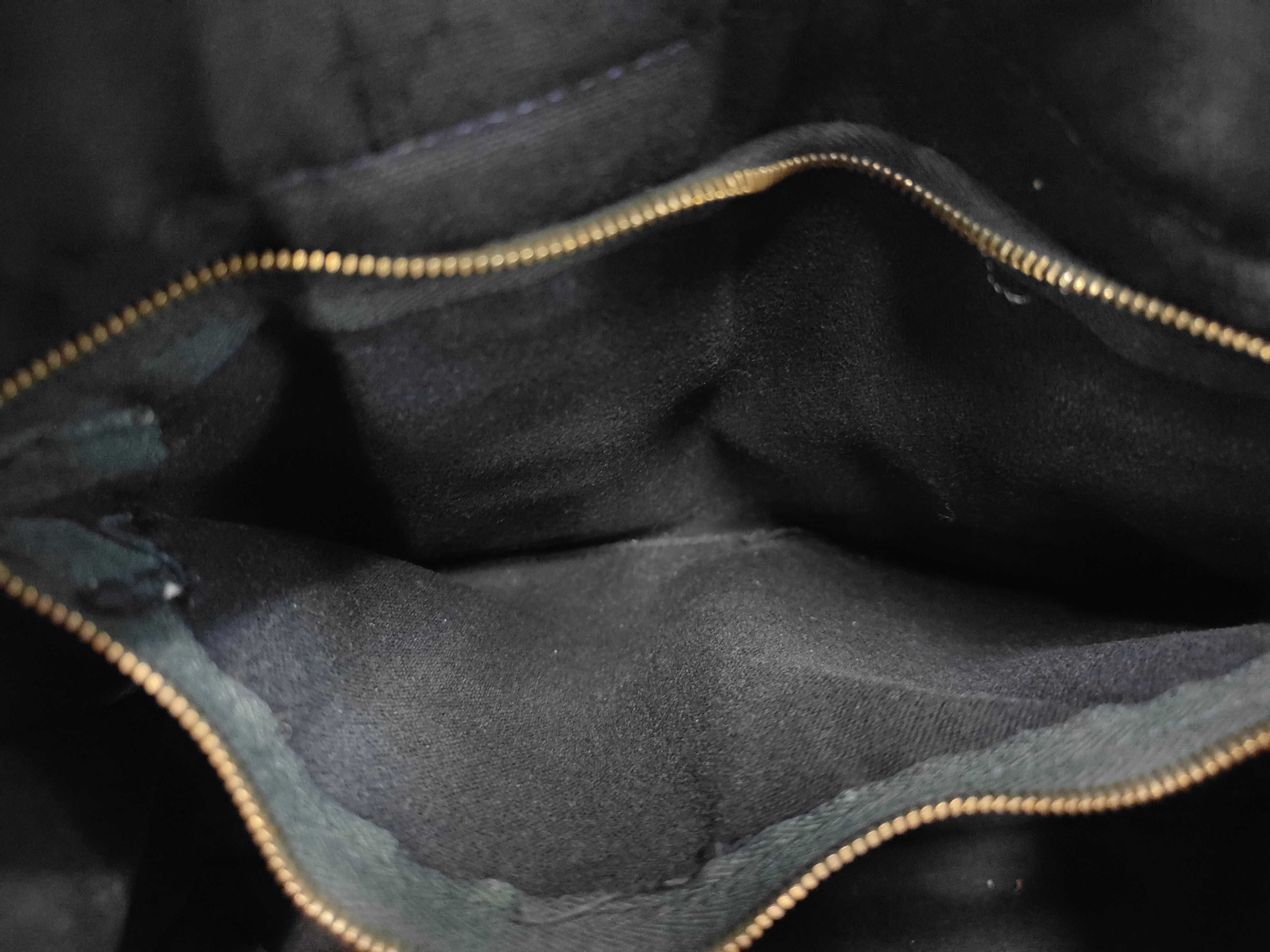 Fourre-Tout PM Navy Handbag — view 10