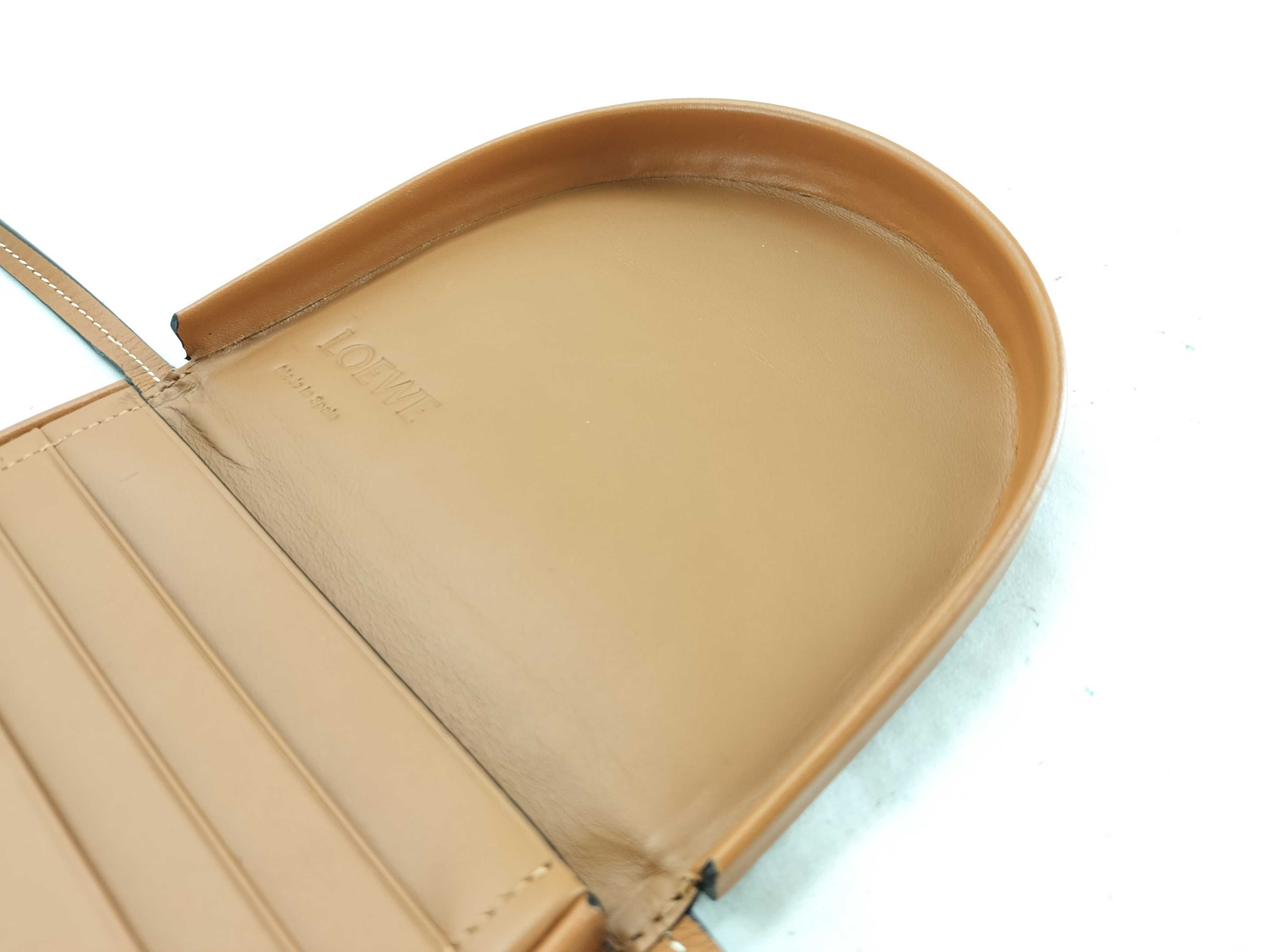 shoulder bag — view 8