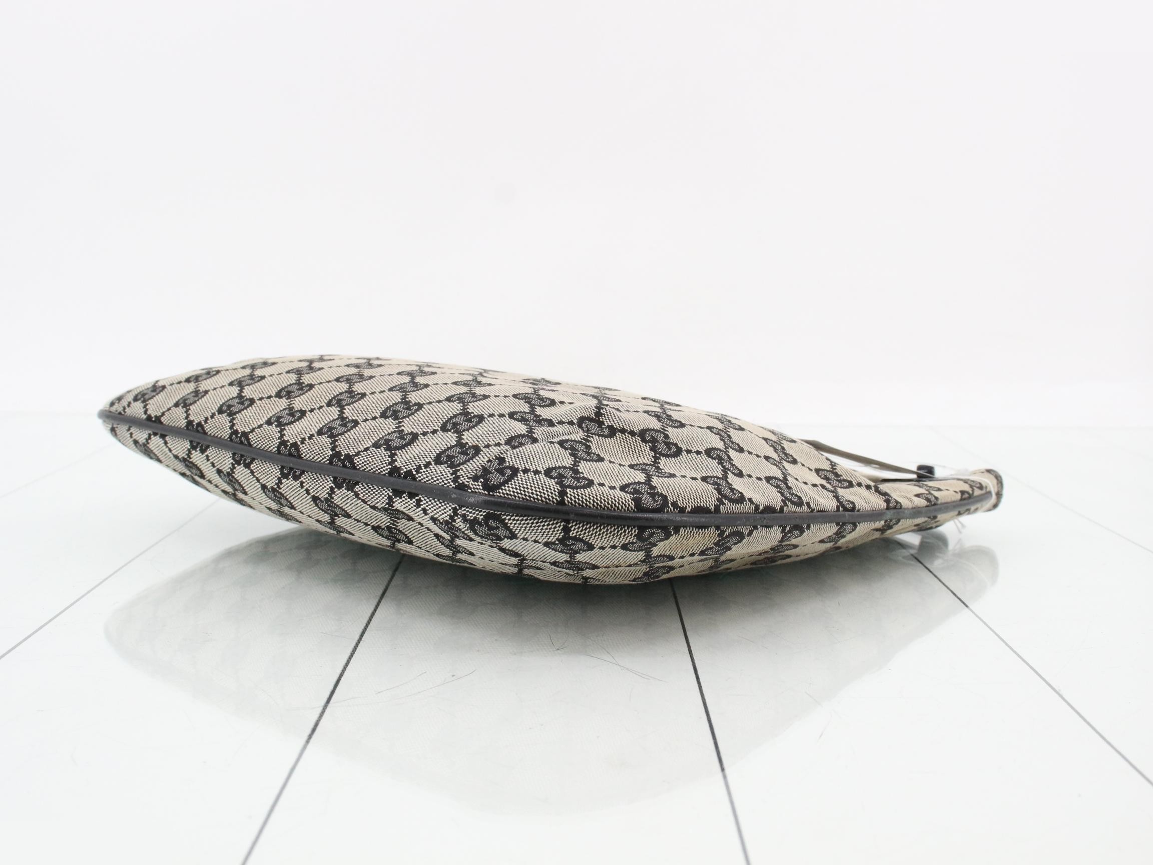 GG Canvas Shoulder Bag — view 6