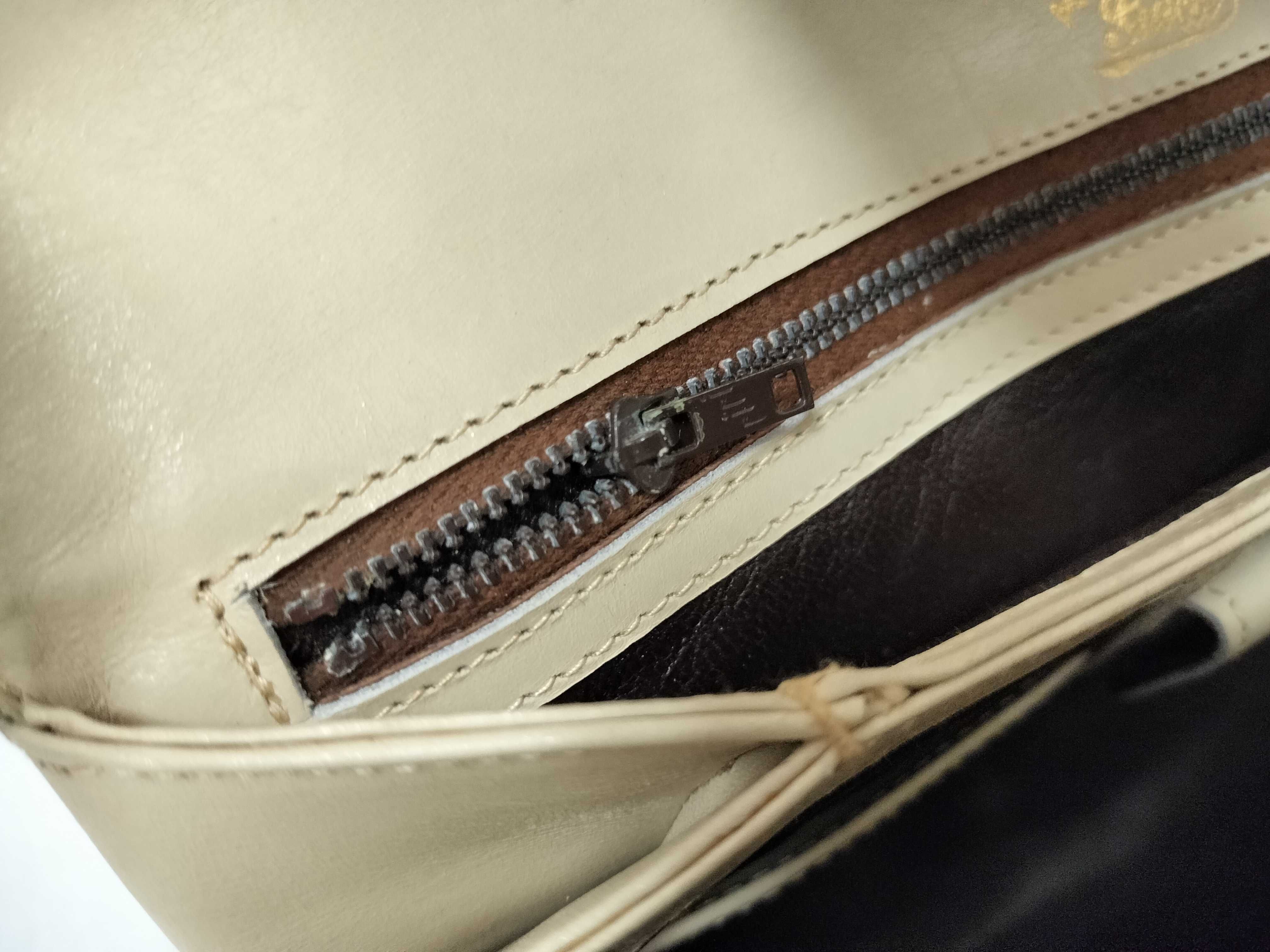 Handbag / Leather Handbag — view 13