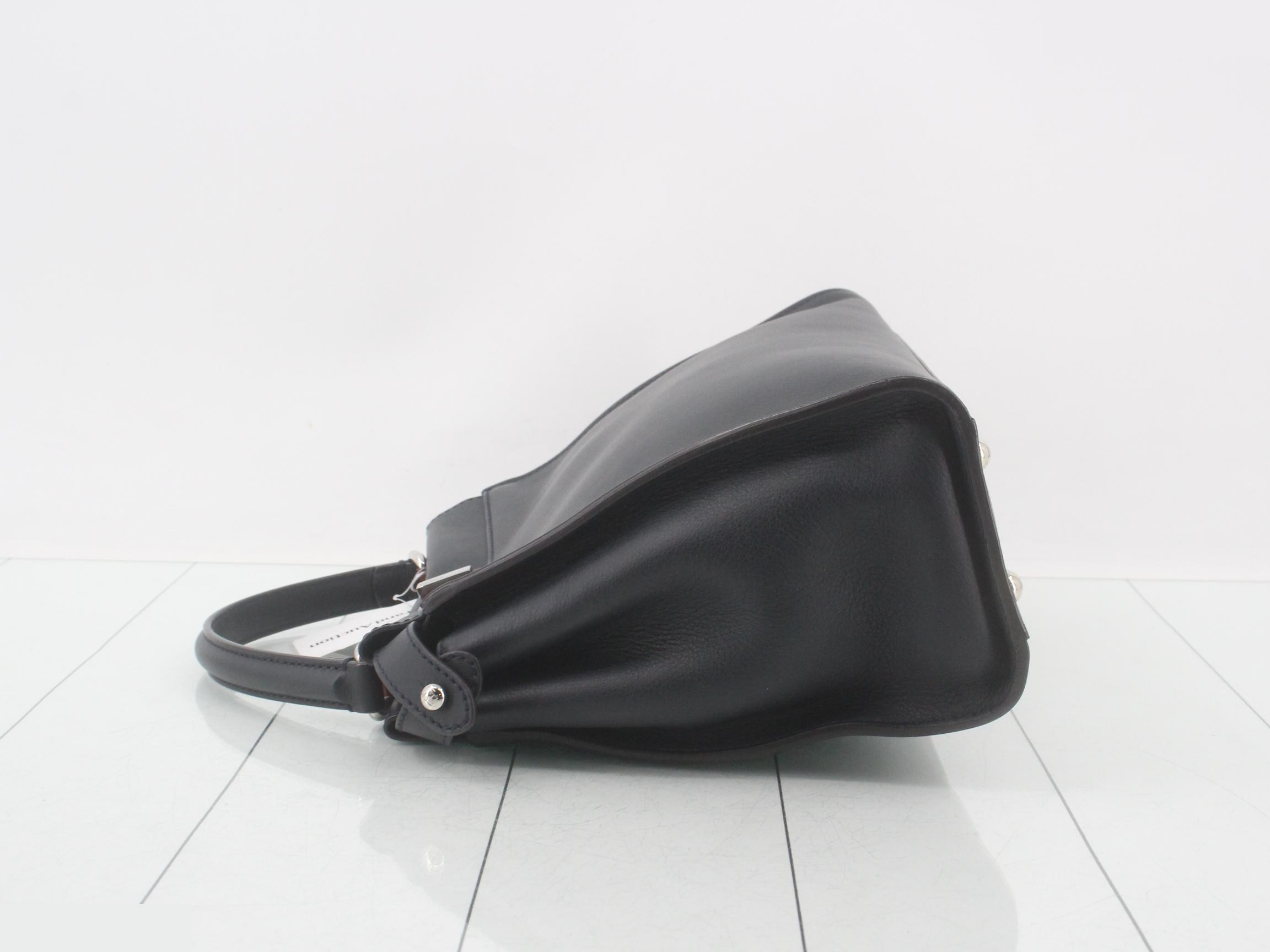 Peekaboo handbag, navy — view 4