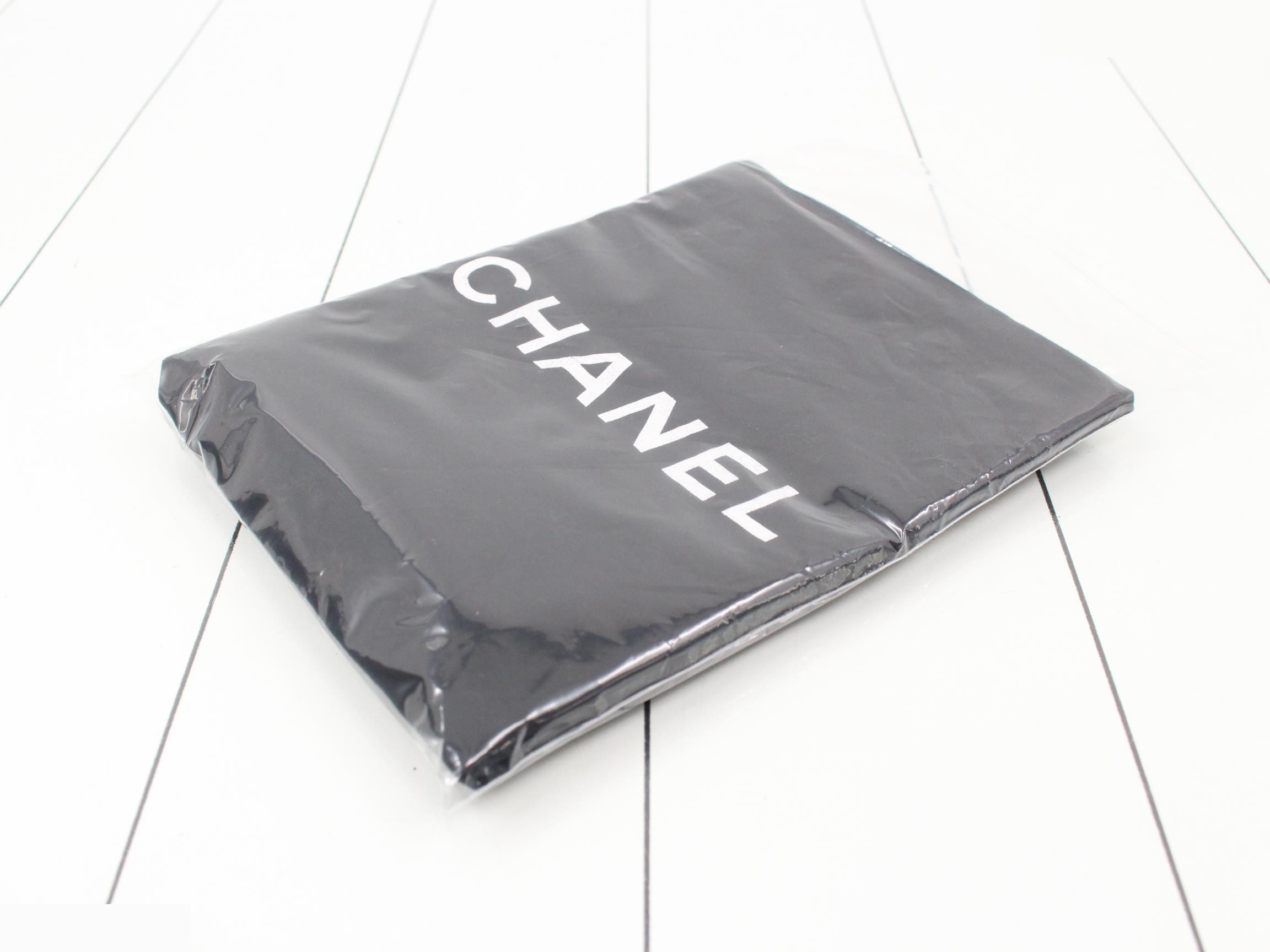 Reissue tote bag, caviar leather, black, silver hardware — view 7