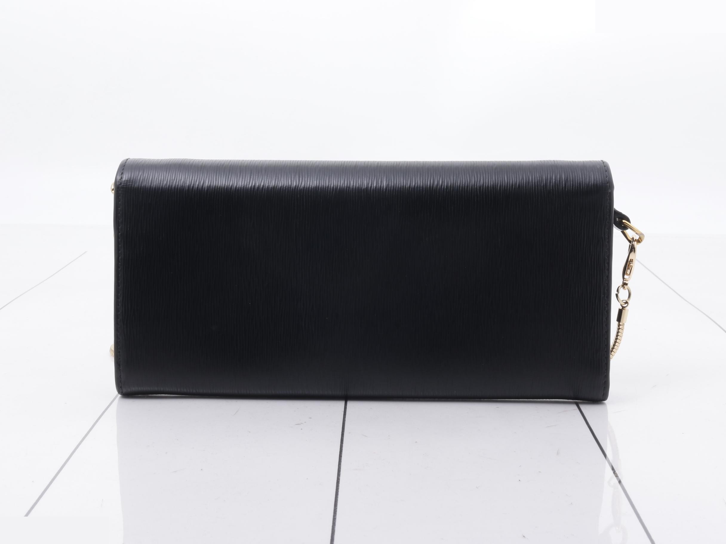 Other lines: Chain shoulder bag — view 2