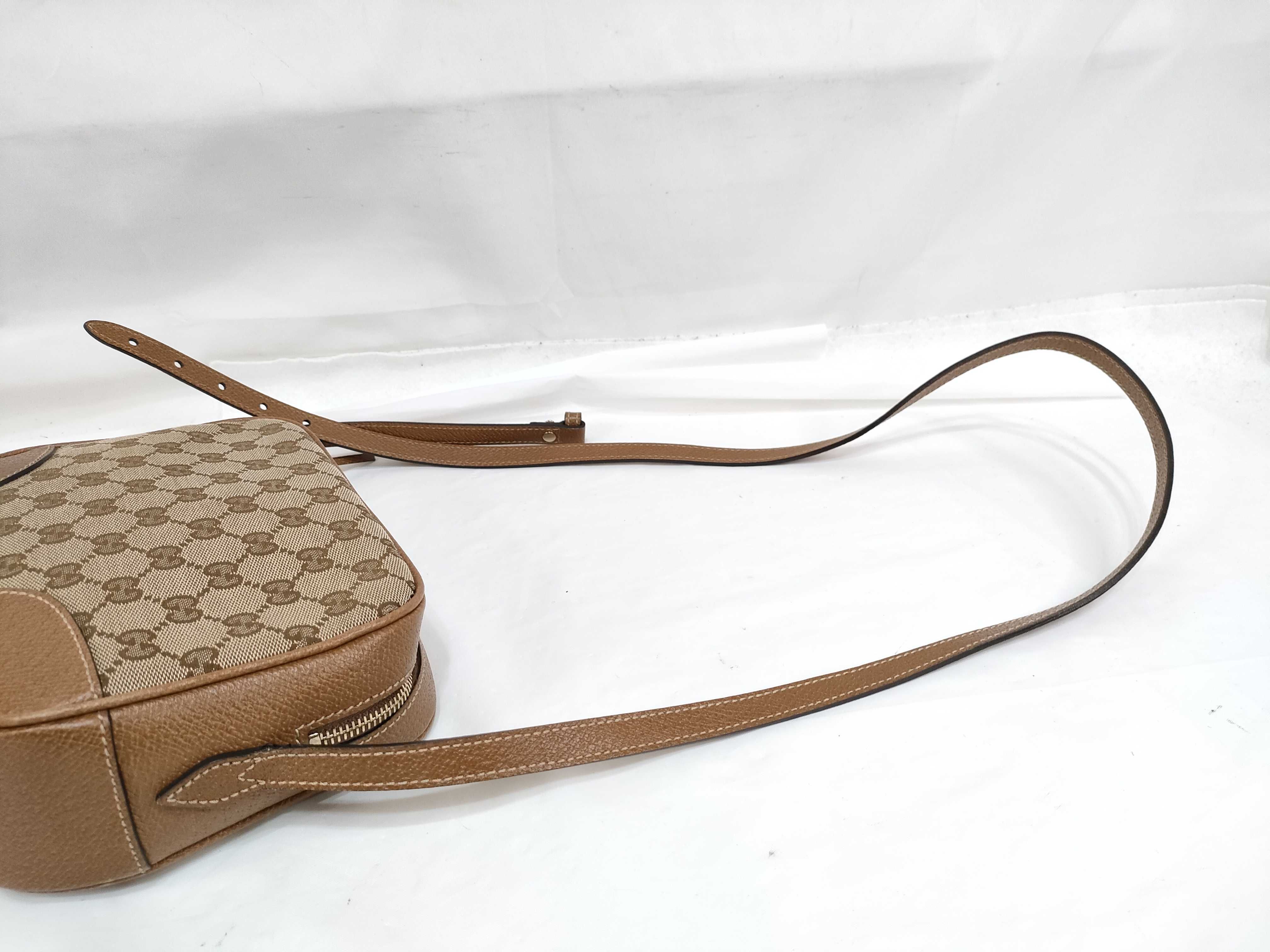 GG Canvas 387360 GG Canvas Shoulder Bag — view 3