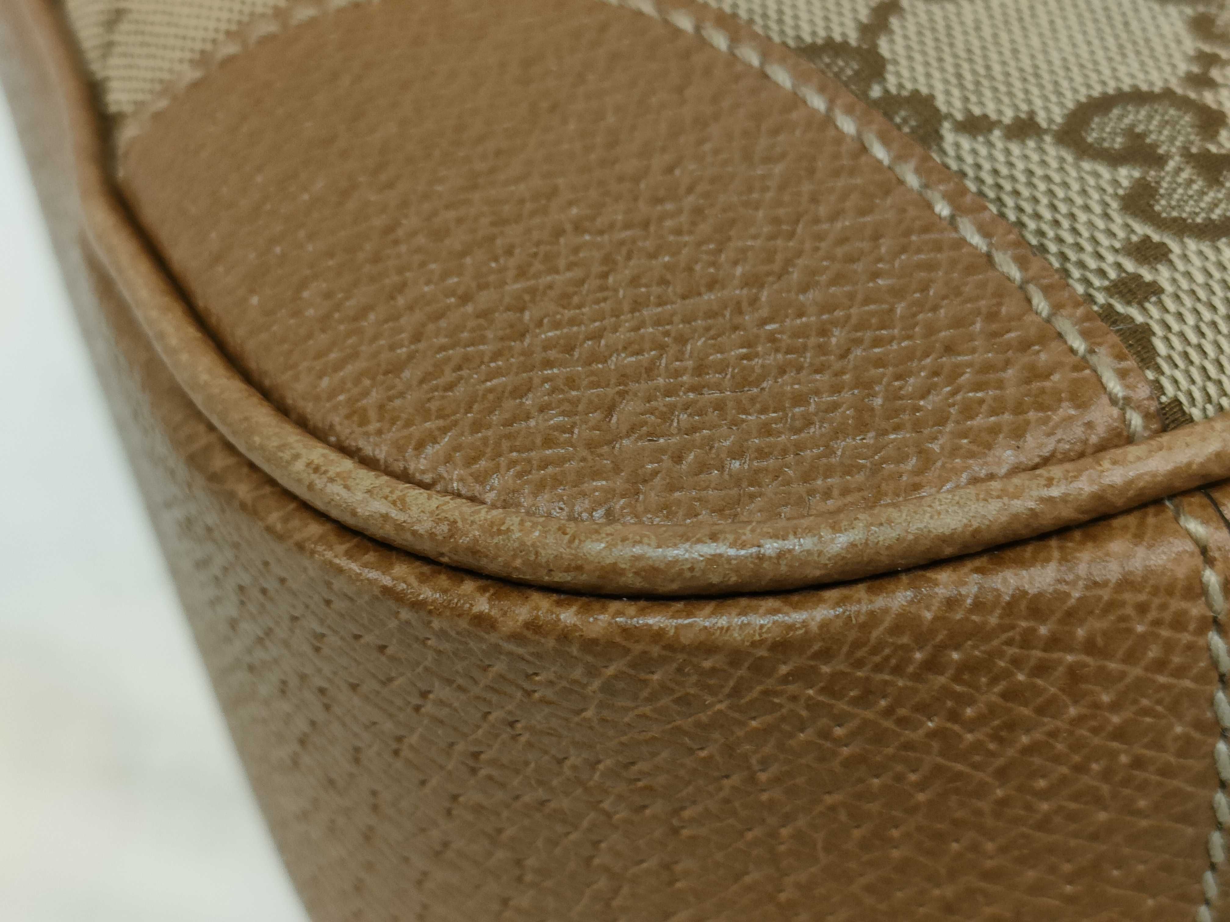 GG Canvas 387360 GG Canvas Shoulder Bag — view 5