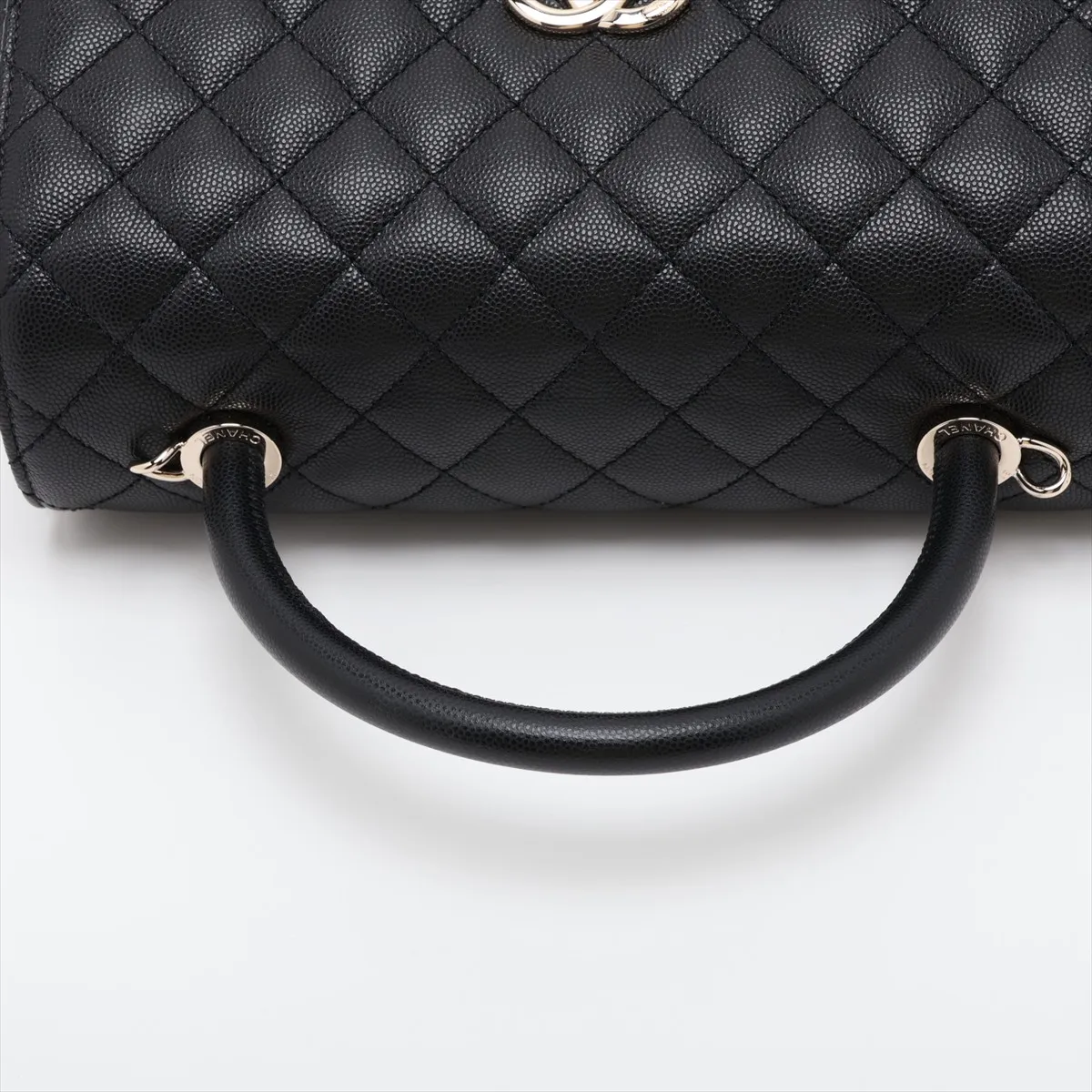 [Individually packaged] Chanel Coco Handle 29 S Caviar Skin 2-Way Handbag, Black with Gold Hardware, NC262U07, Random Plate, A92991 — view 5