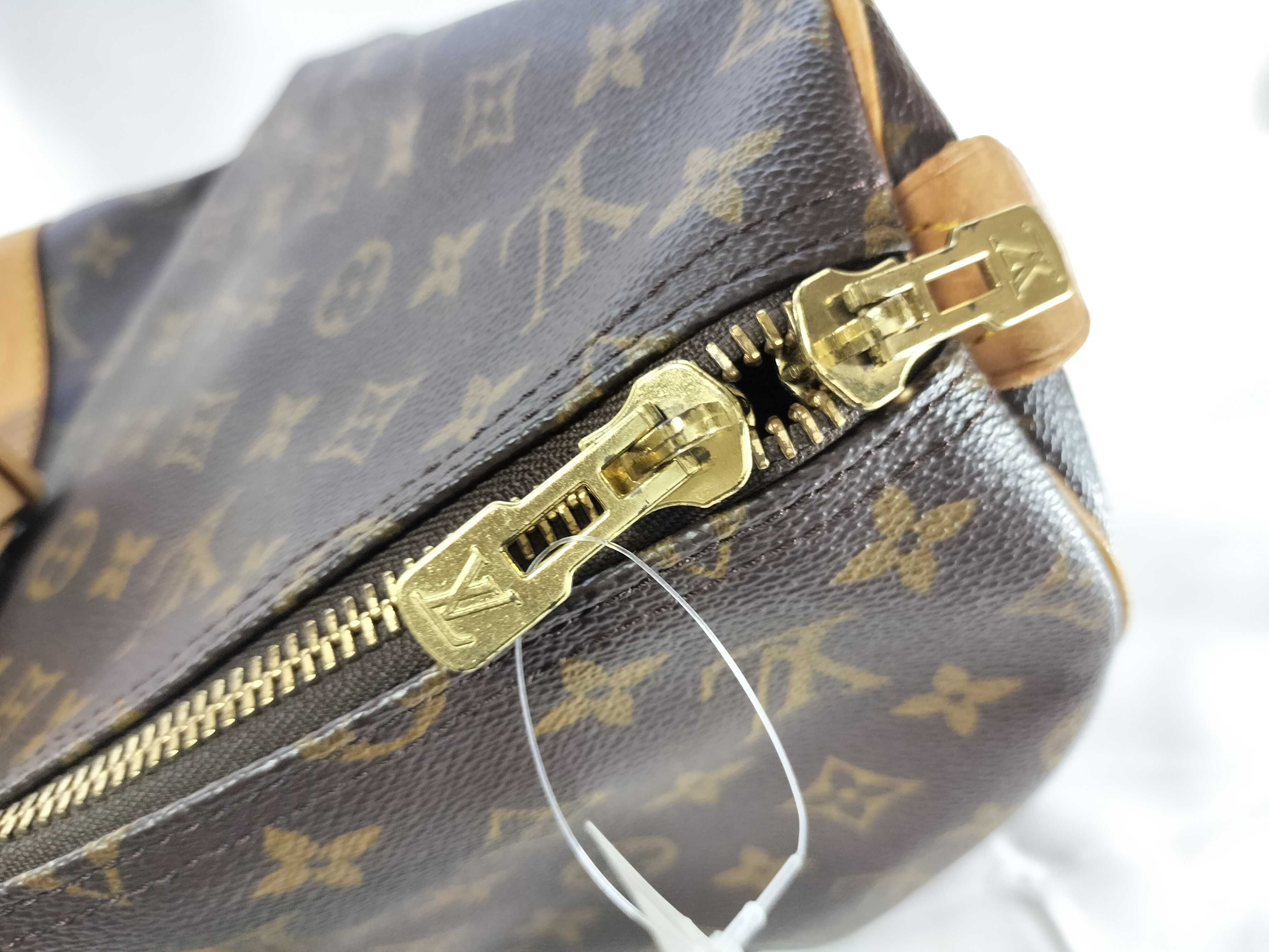 Monogram M41424 Keepall 55 Boston Bag — view 11