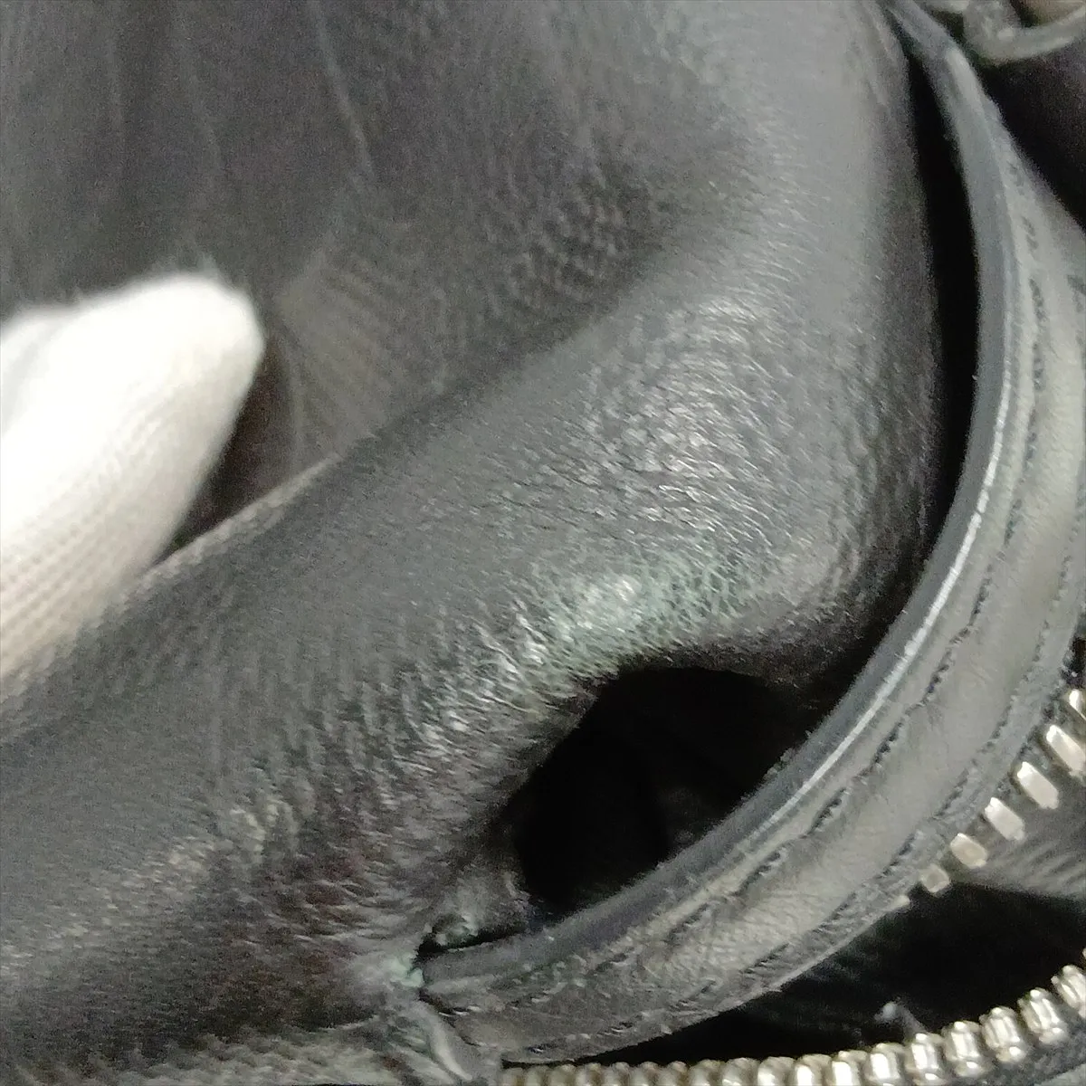 Damier Infini Discovery Messenger PM N42415 CA3189 Black — view 13