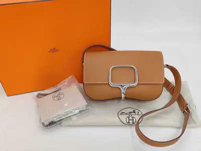 Della Cavalleria Elan Shoulder Bag, Gold, Silver Hardware, Epsom Leather, G Stamp, 2026. Accessories: Box, Dust Bag.
