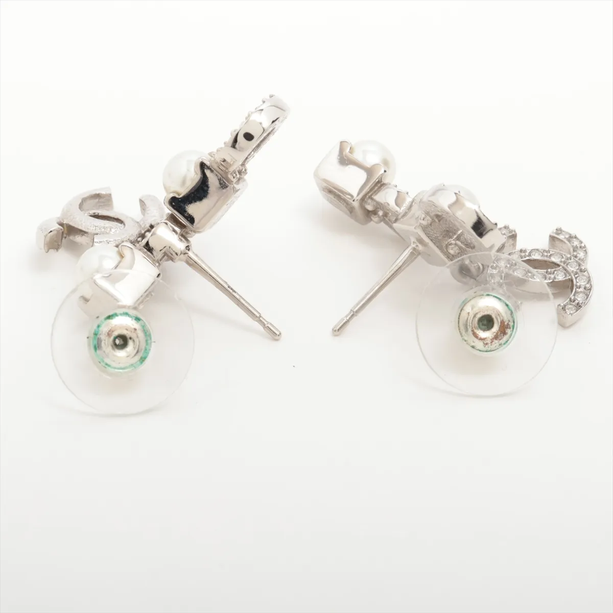 COCO I25S Earrings (Pair) Metal x Rhinestone x Faux Pearl Silver — view 4