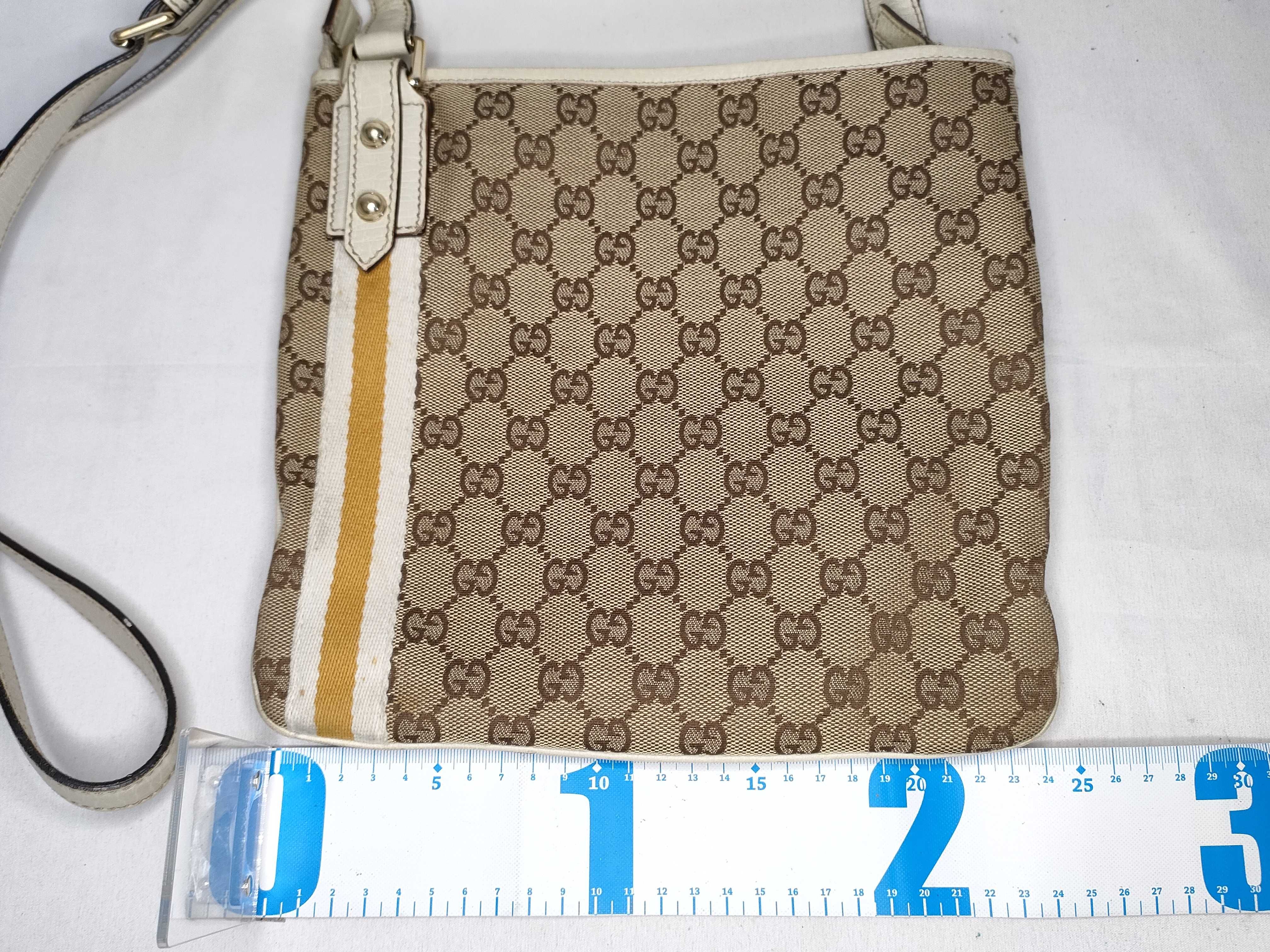 GG Canvas Shoulder Bag (White) — view 2