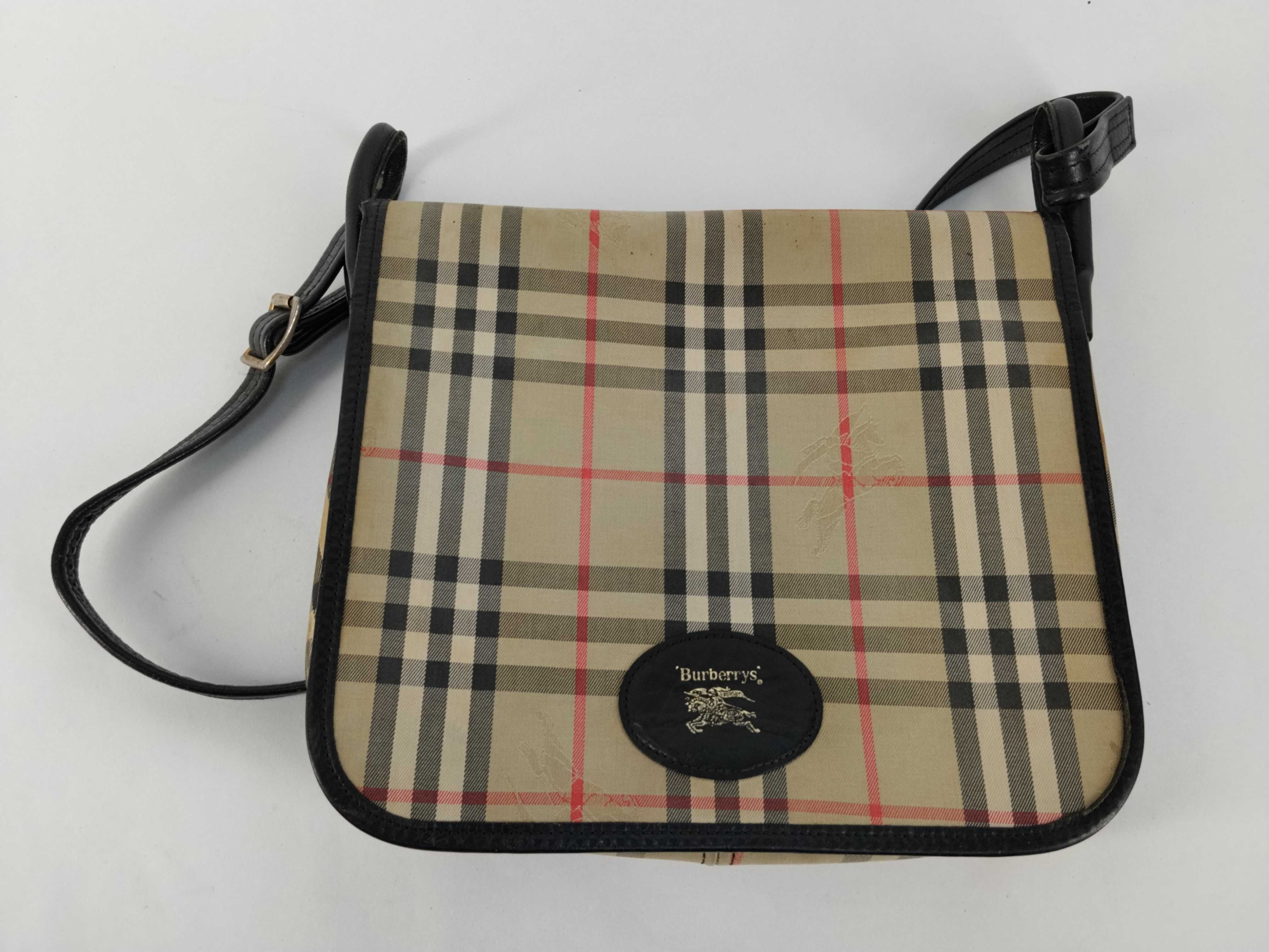 Nova Check Logo Shoulder Bag